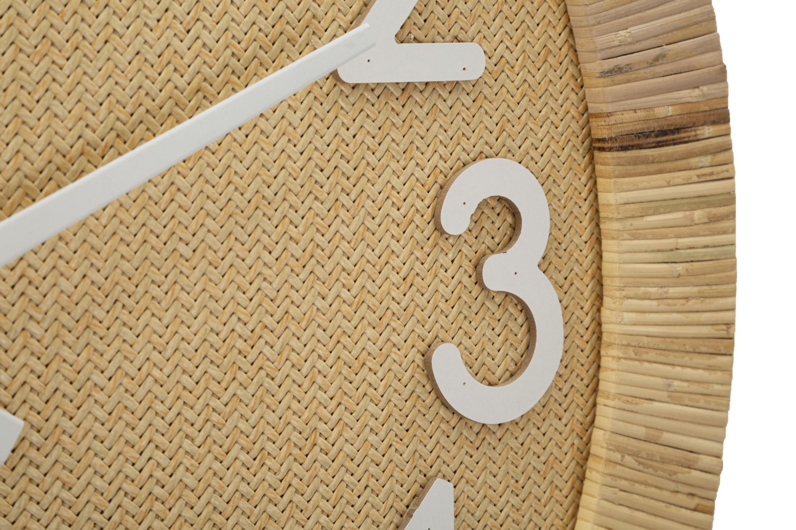 Relógio de Parede Redondo – Natural/Branco – MDF e Rattan
