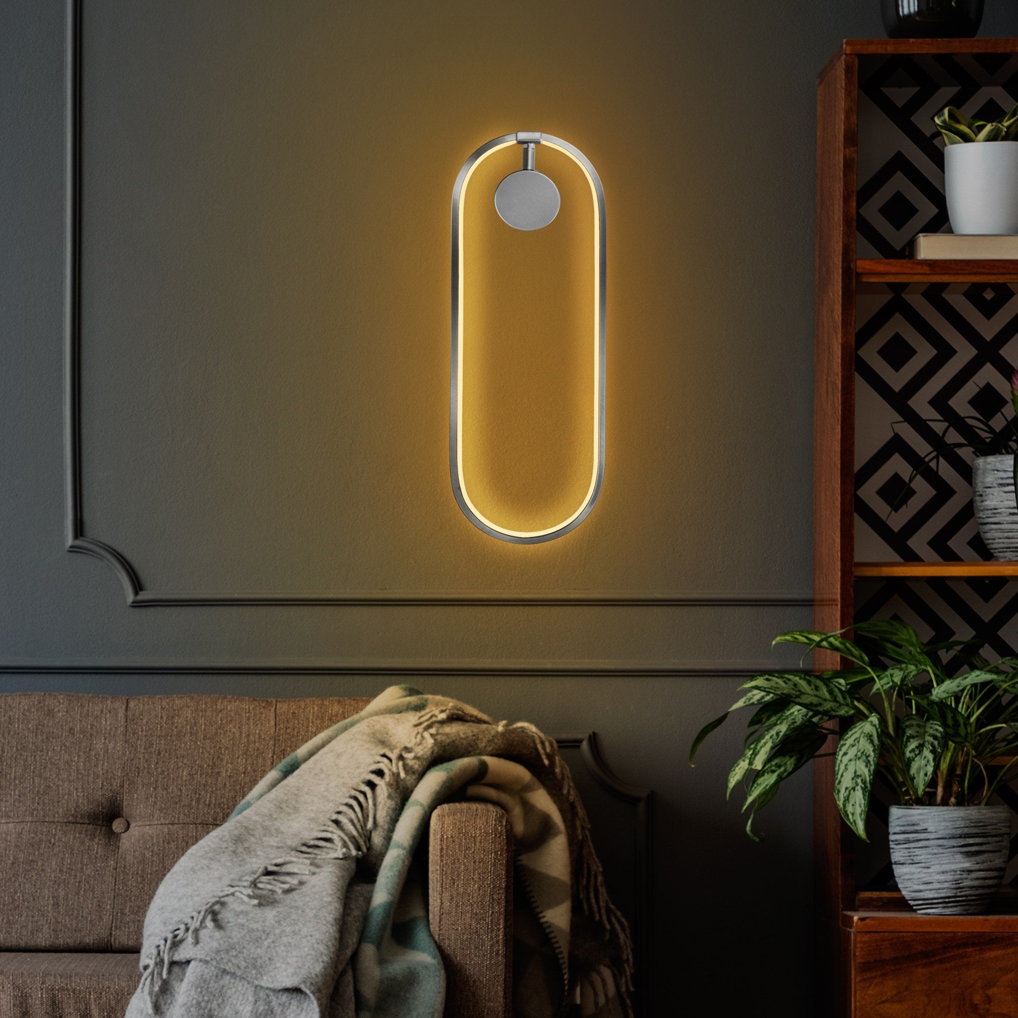 Candeeiro de Parede cromada elegante, corpo de metal, 17 x 48 x 10 cm | LED SMD 16 W 3000 K | Classificação IP20 | Ideal para decoração moderna e iluminação ambiente
