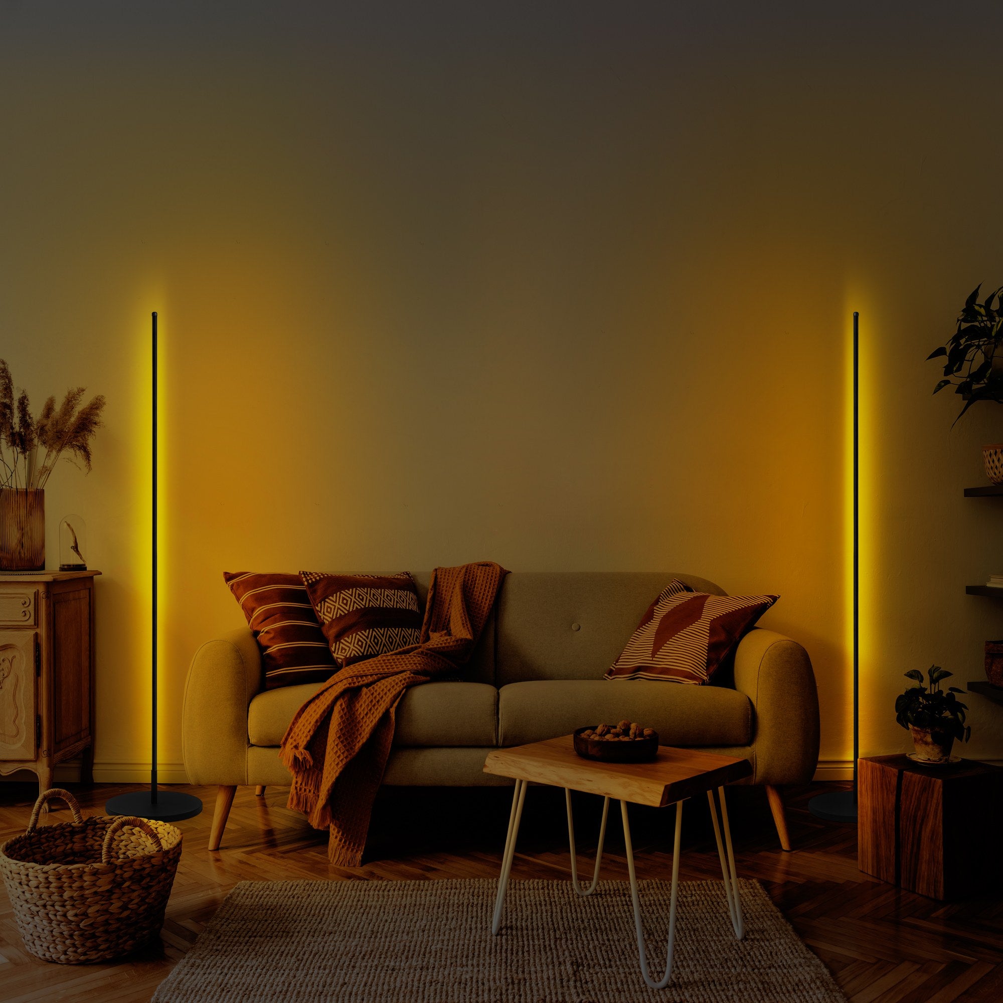 Candeeiro de Pé Elegante Preta, Corpo de Metal, 153 cm de Altura, Base de 30 cm, LED de 36 W, Luz Quente de 3000 K | Perfeita para Salas de Estar e Quartos Modernos
