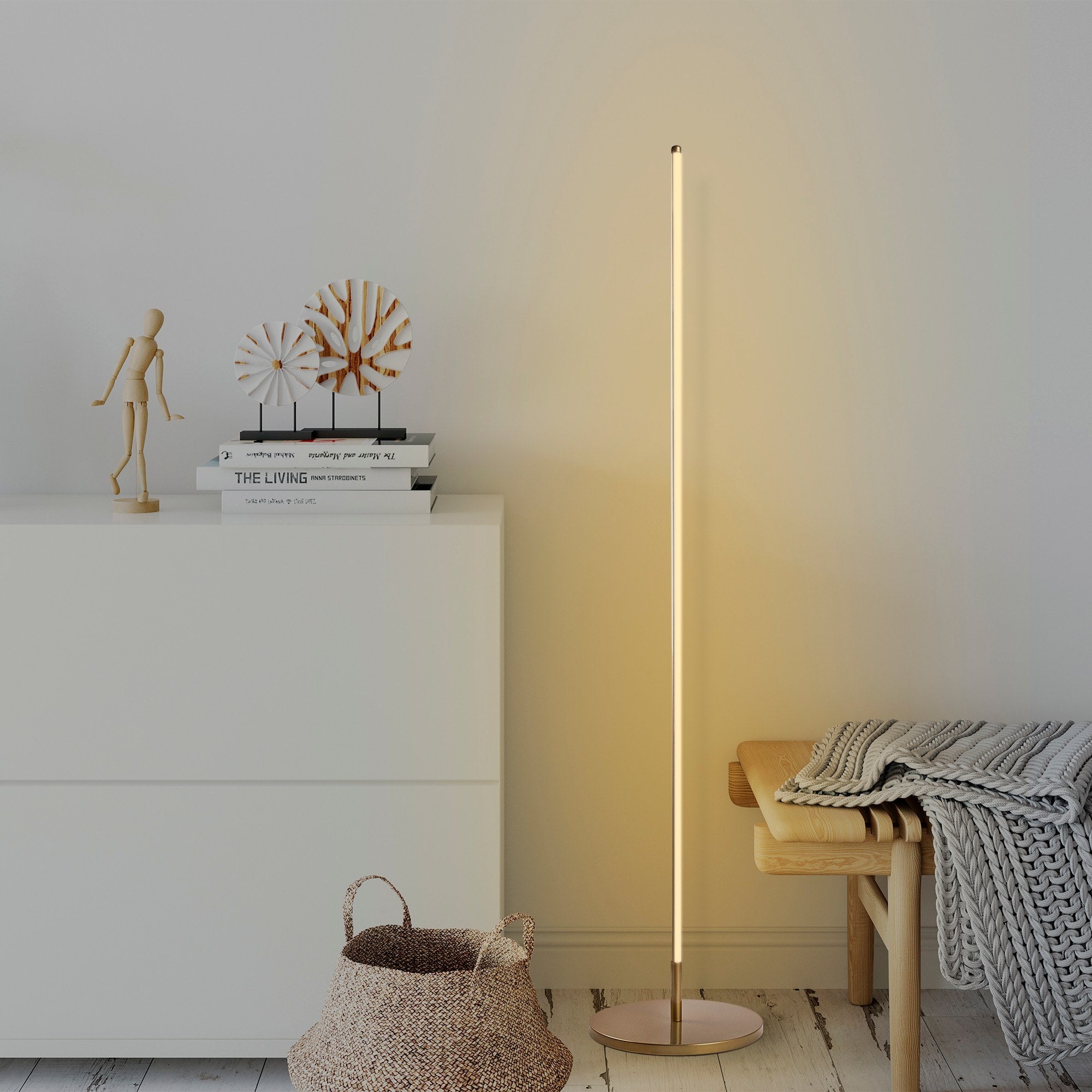 Candeeiro de Pé Elegante Dourada, Corpo de Metal, 153 cm de Altura, Base de 30 cm | LED 36W 3000K | Iluminação Elegante para Decoração Moderna de Casa e Escritório