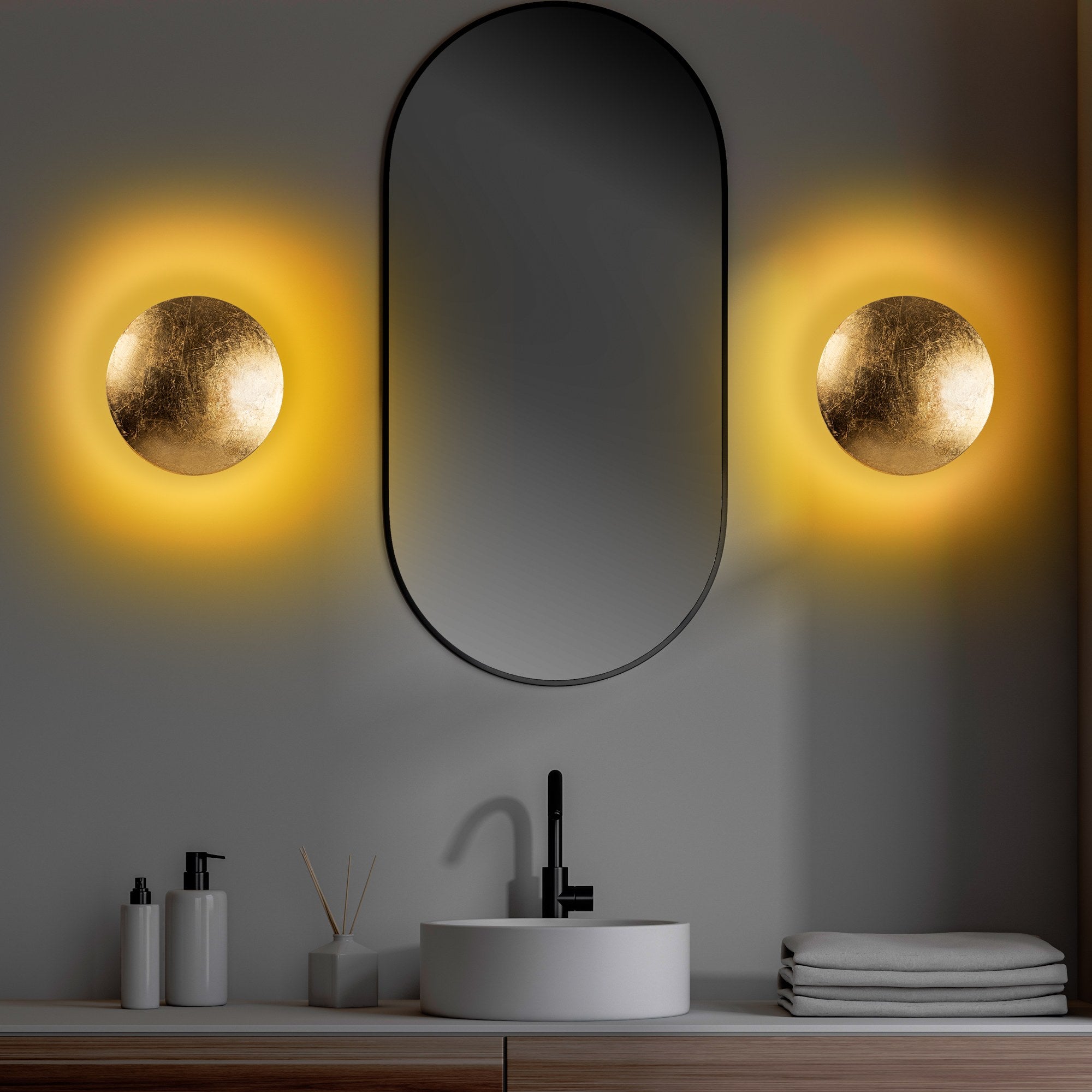 Candeeiro de Parede Elegante Dourada, Corpo em Metal, 25x25x16 cm | LED SMD 5W 3000K | Iluminação Elegante para Decoração Moderna, Classificação IP20, Perfeita para Qualquer Ambiente