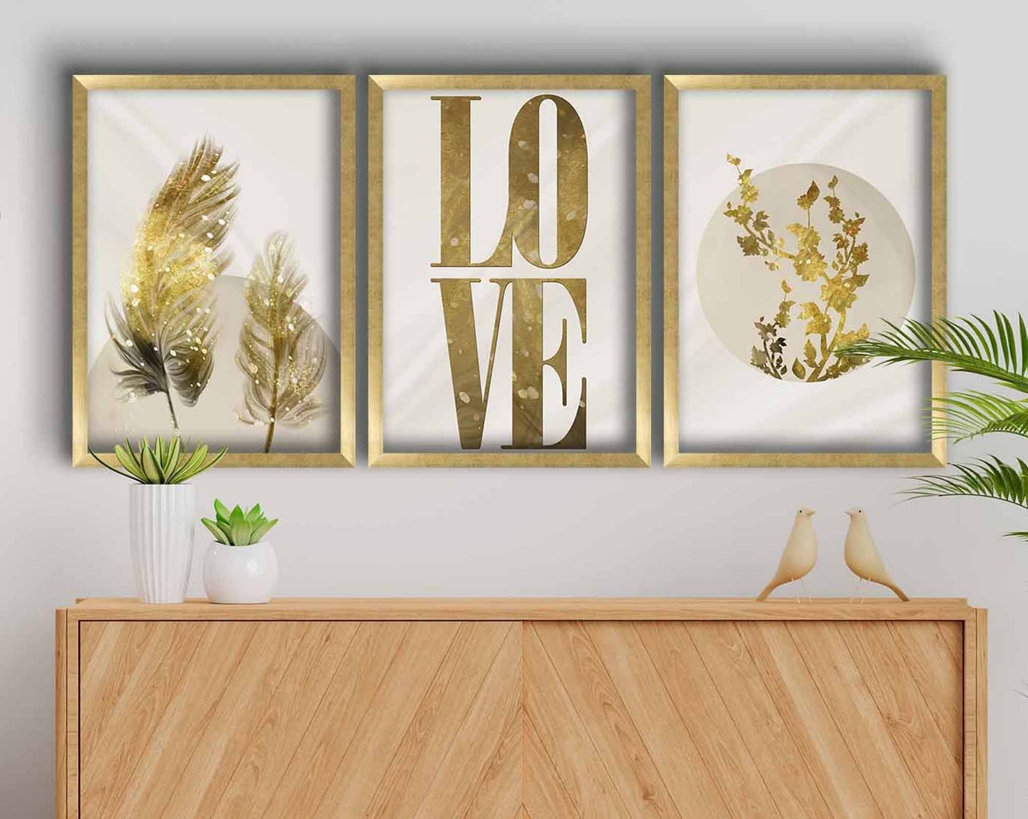 Conjunto de 3 Quadros Decorativos em MDF com Moldura de Madeira 38 x 53 cm - Dourado/Bege/Branco