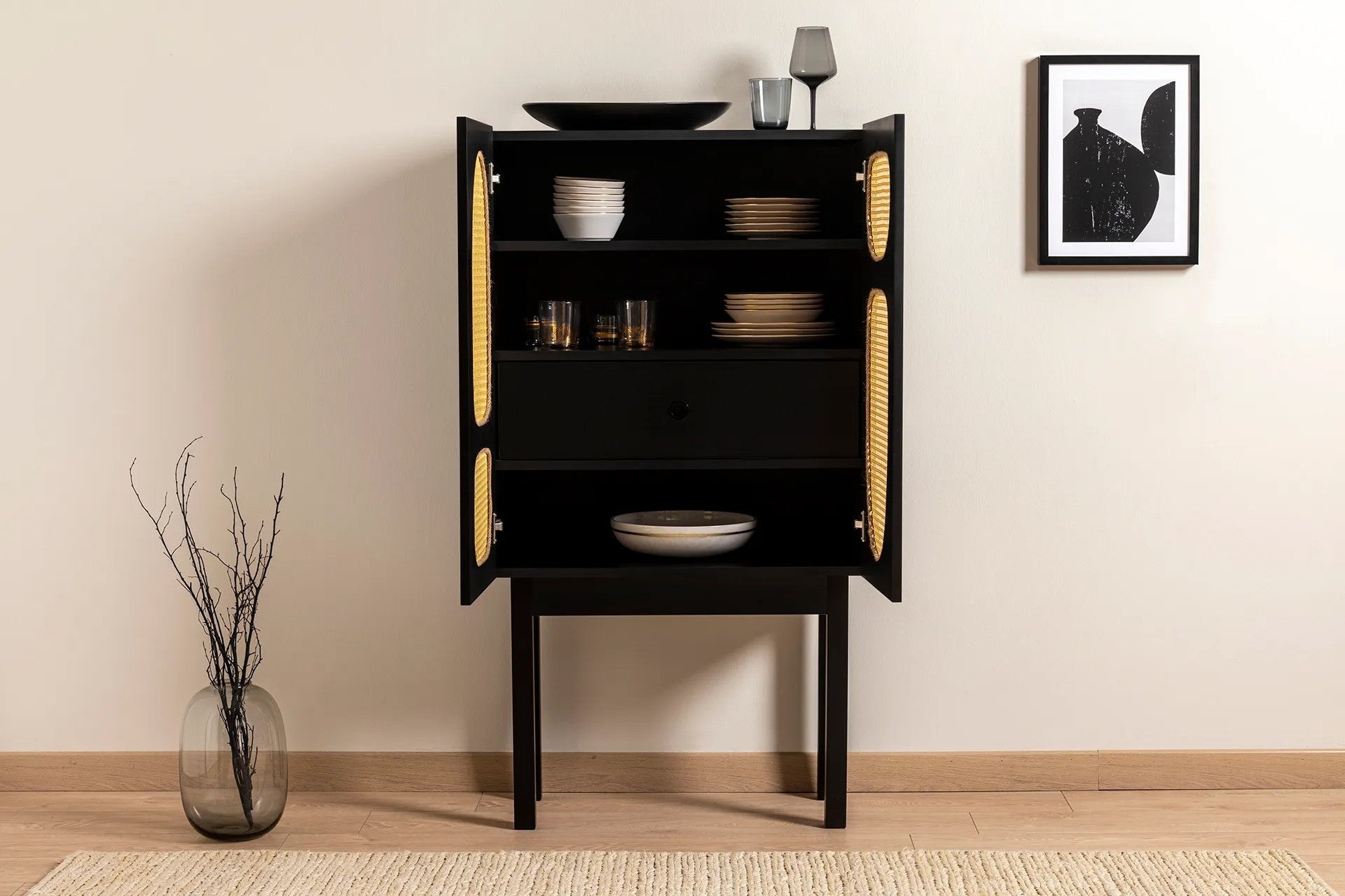Aparador – 135 cm altura – 75 cm largura – Preto – Aglomerado