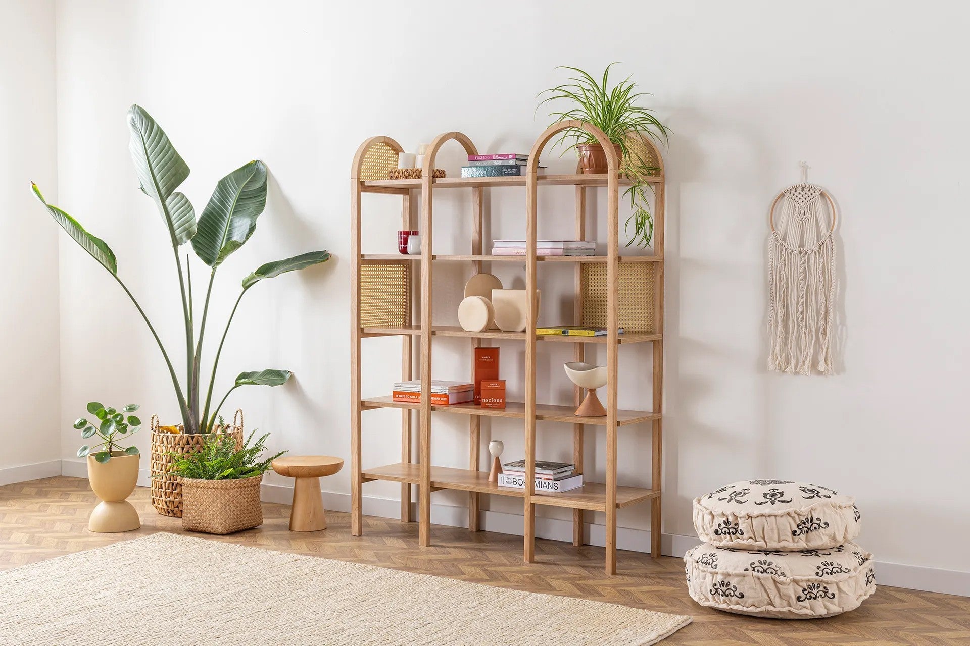 Estante em aglomerado revestido em melamina – 120 x 160 x 36 cm – cor natural