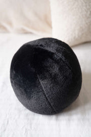Almofada – 25 x 25 x 25 cm – Preto – Poliéster reciclado