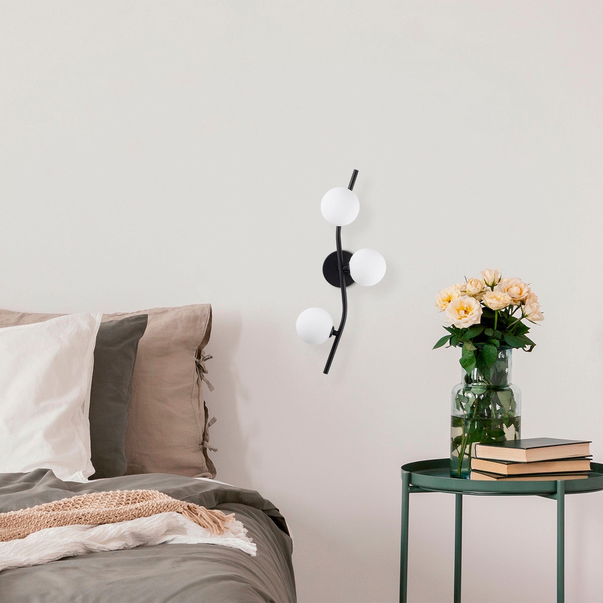 Candeeiro de Parede moderna, corpo de metal preto com tampa de vidro, 23 x 19 x 55 cm | 3 soquetes G9, máx. 10 W, IP20 | Design escandinavo elegante para casa e escritório