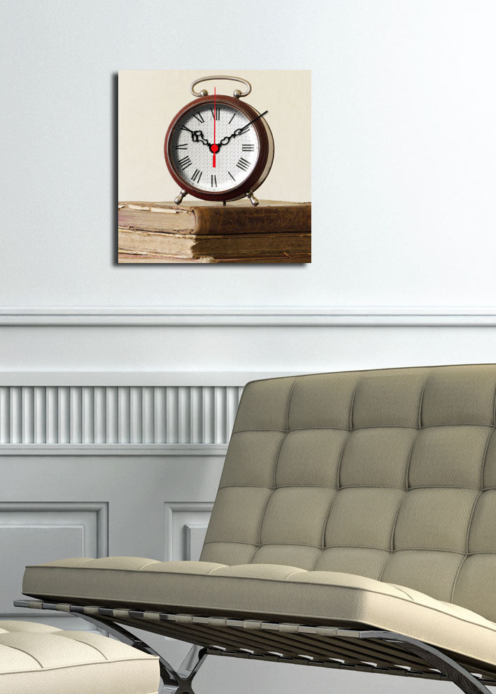 Relógio de Parede Decorativo em Tela Suede Multicolor 28x28 cm com Moldura de Madeira | Modelo 2828CS-11
