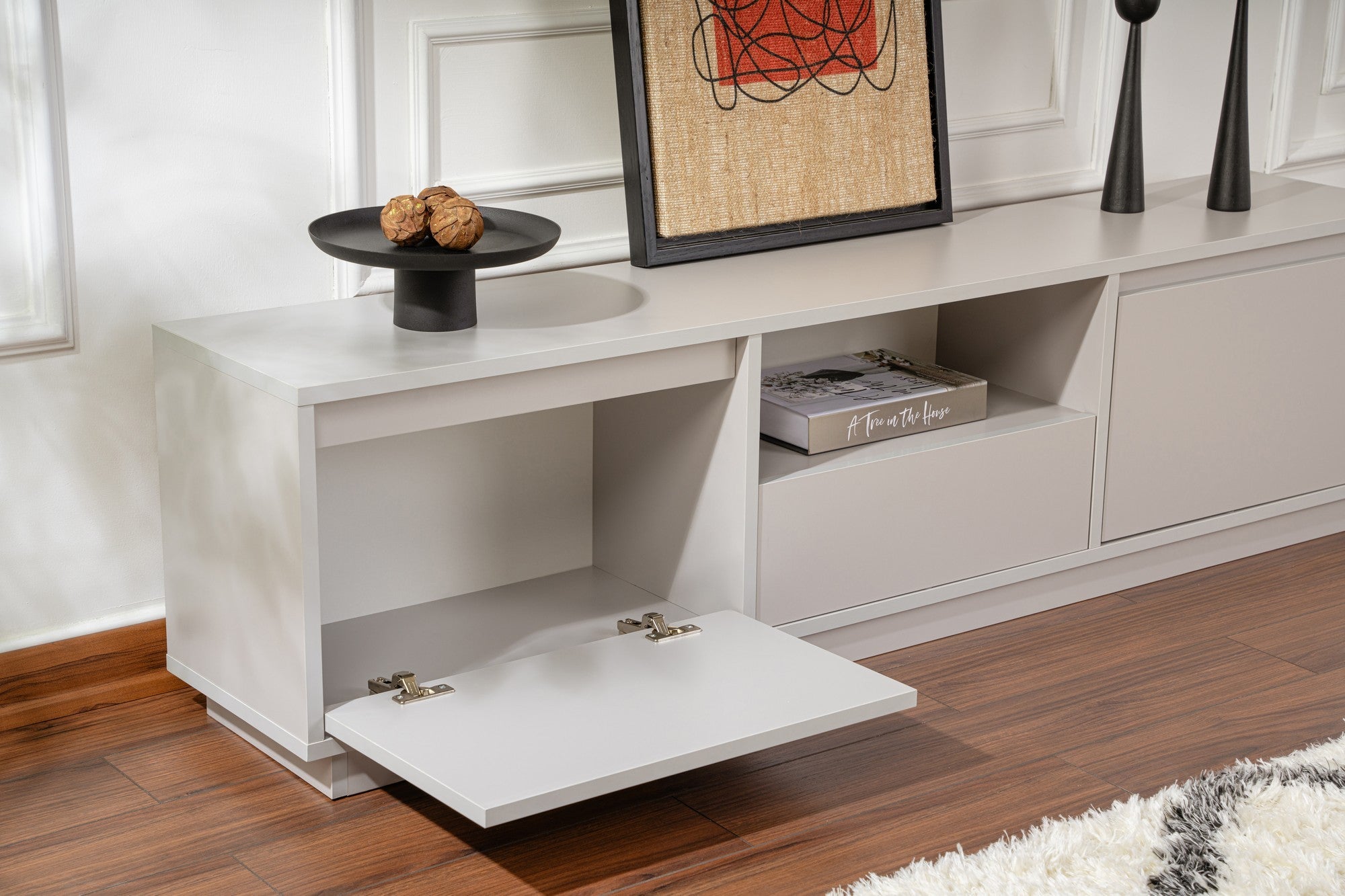 Móvel de TV cinza elegante, 160 cm de largura, 42 cm de altura, 29,5 cm de profundidade | Painel de partículas 100% revestido de melamina, 18 mm de espessura | Perfeito para salas de estar modernas