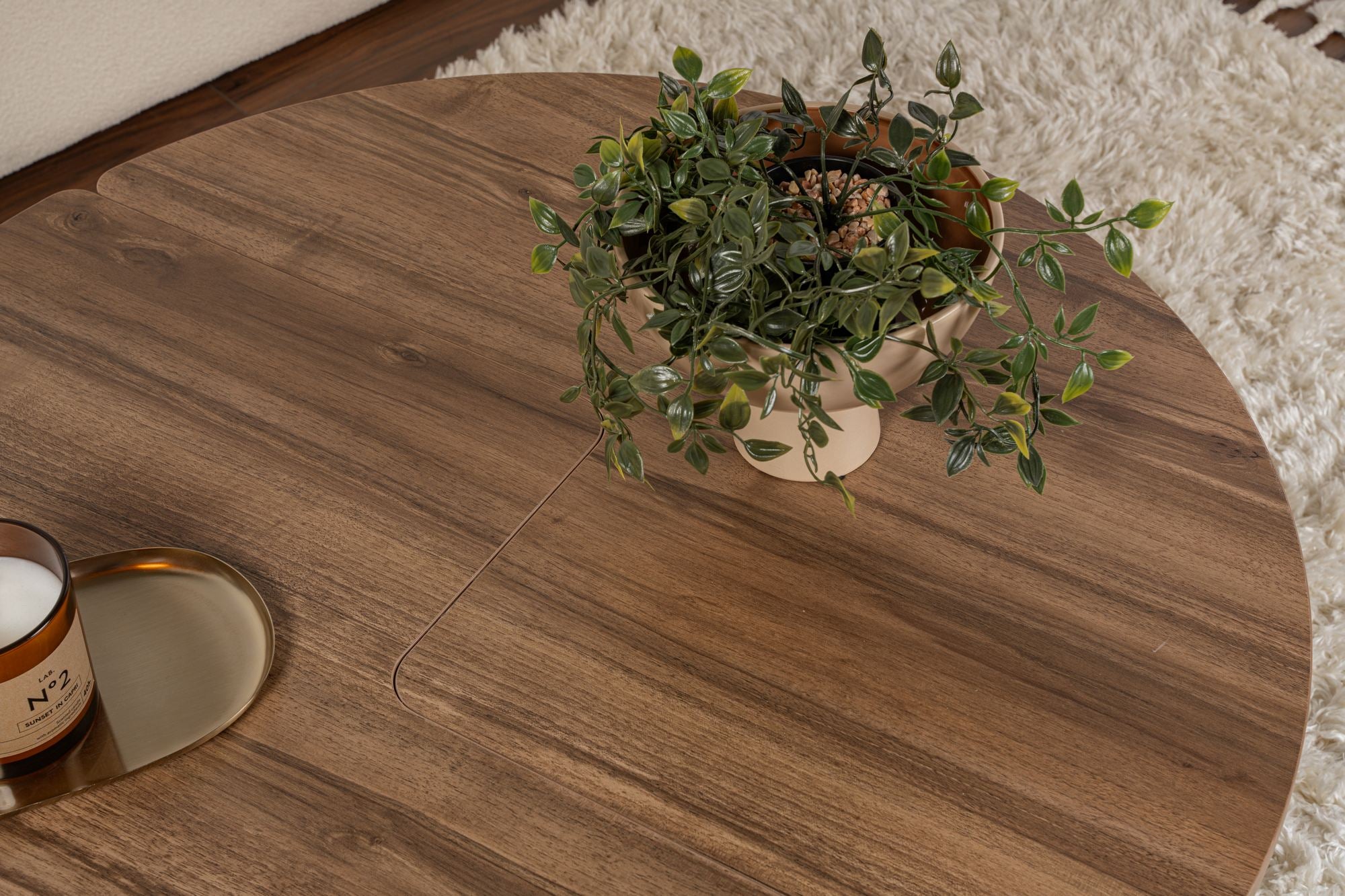 Mesa de Centro Elegante em Nogueira, Ø90 cm, 41 cm de Altura | Painel de Partículas 100% Revestido em Melamina, 18 mm de Espessura | Elegante e Durável para Espaços Modernos