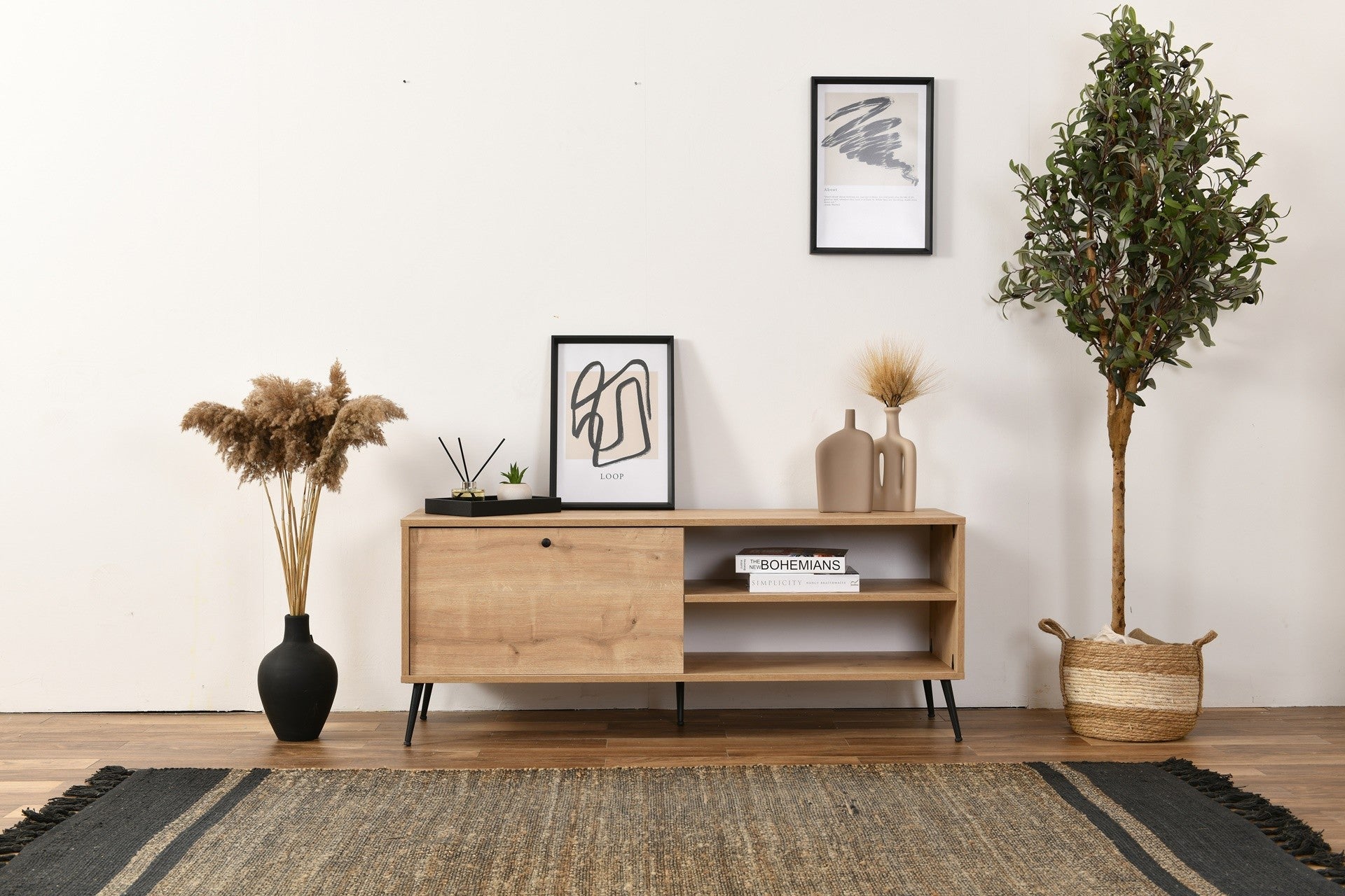 Móvel de TV – 55 cm x 140 cm x 41 cm – Carvalho – MDF