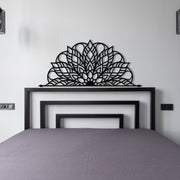 Amor – Acessório Decorativo de Parede em Metal Preto 160 x 72 cm