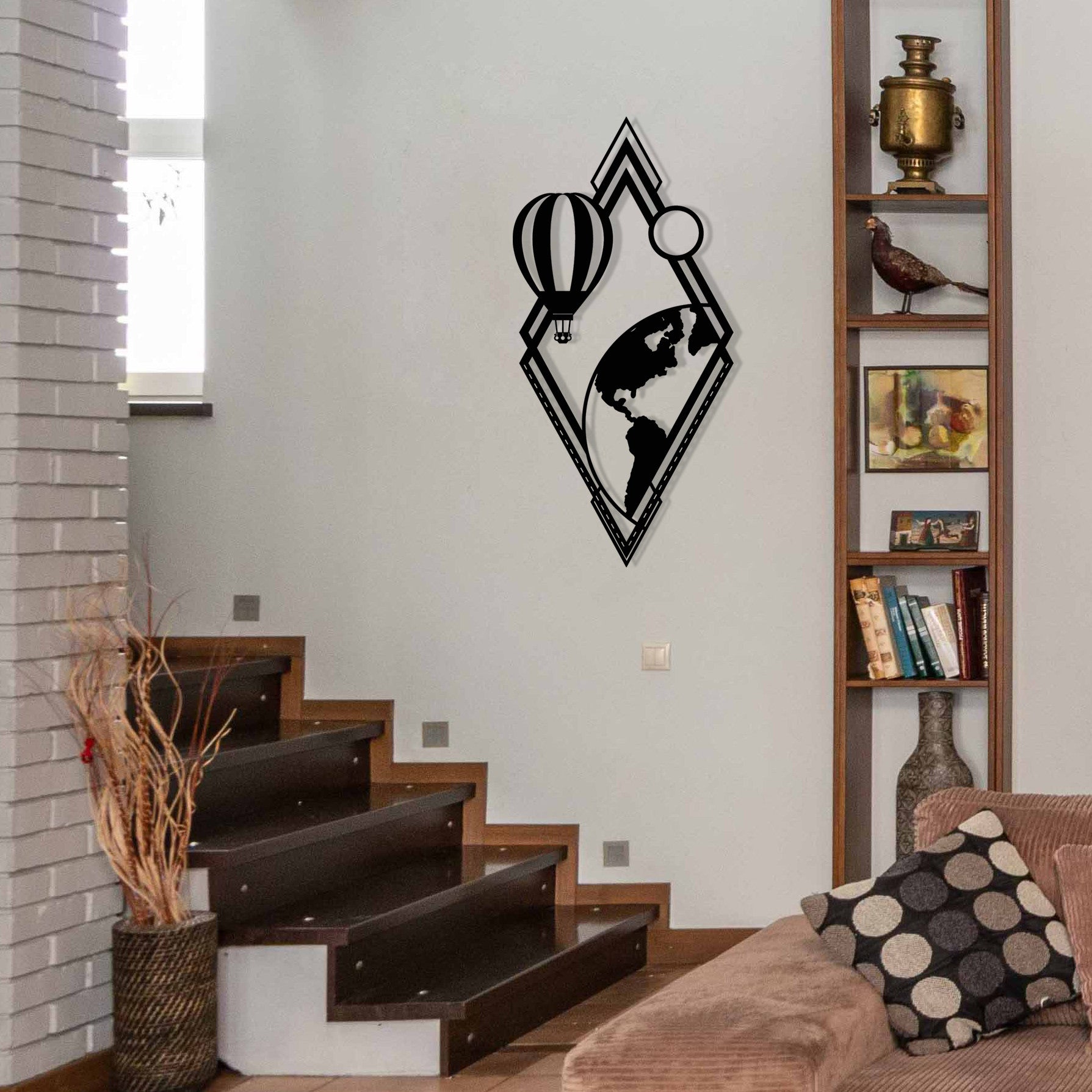 Balon Acessório Decorativo de Parede em Metal, Preto, 29 x 60 cm (279ENZ1239)