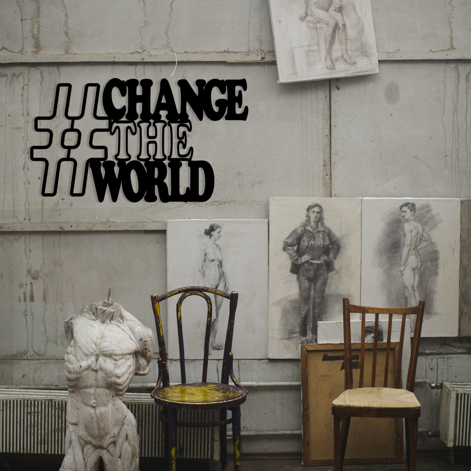 Change — Acessório Decorativo de Parede em 100% Metal, Preto, 70 x 40 cm