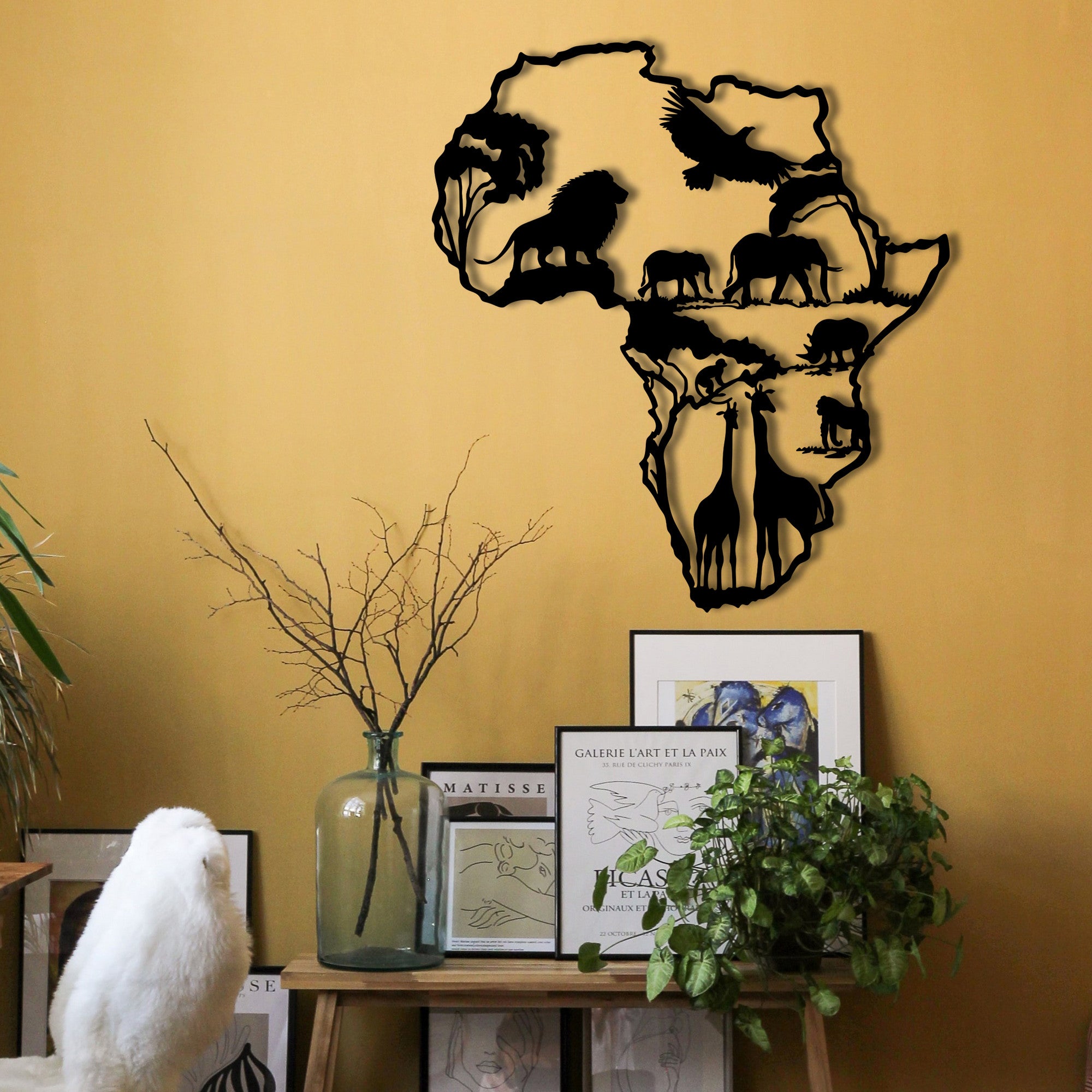 Acessório Decorativo de Parede Africano 2 em Metal 100% — Preto — 52x57 cm