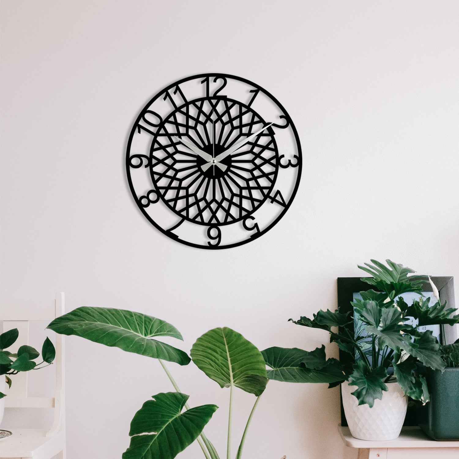 Relógio de Parede Decorativo Enzoclock S009 100% Metal Preto 48x48 cm