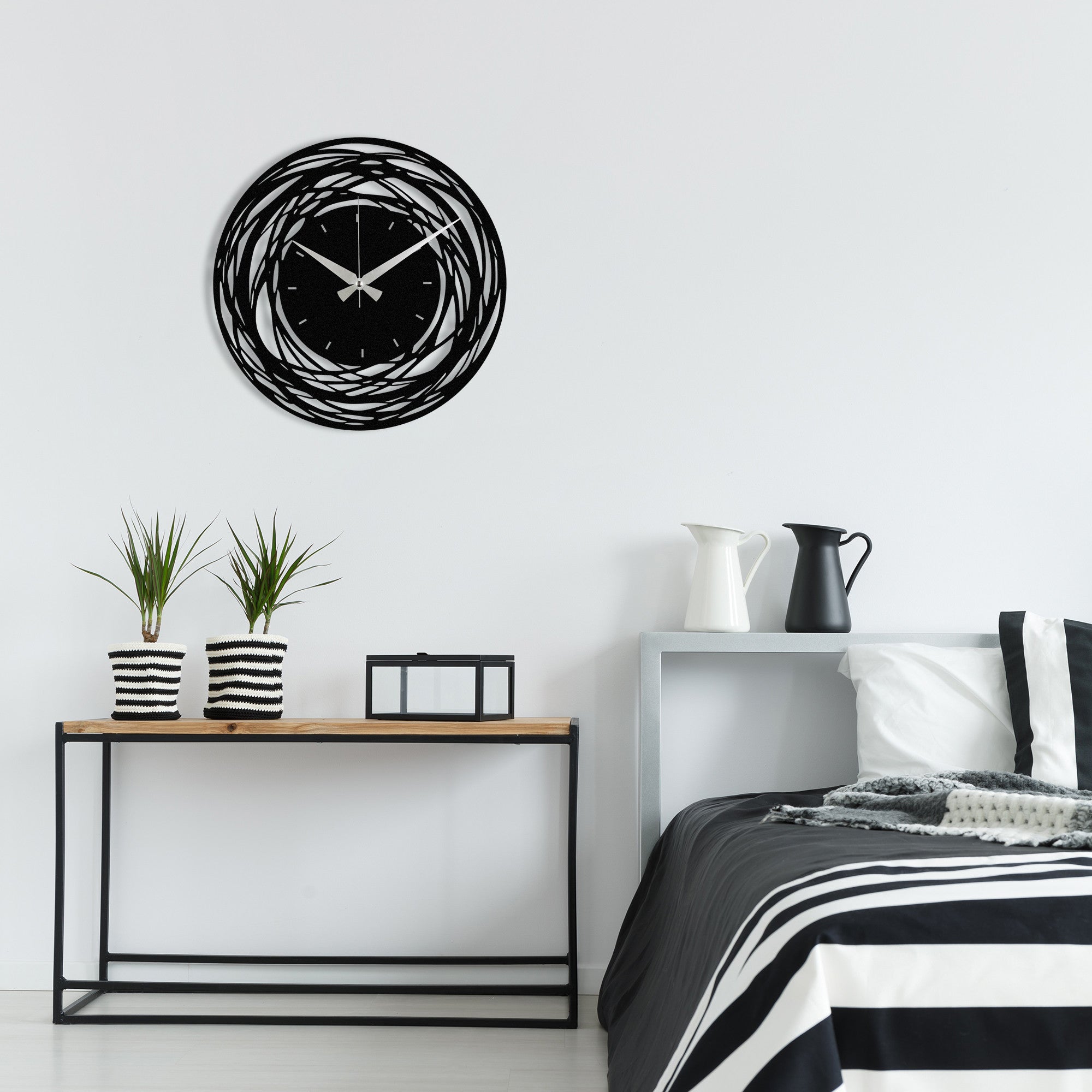 Relógio de Parede Decorativo Enzoclock S022, Metal Preto 100%, 48x48 cm