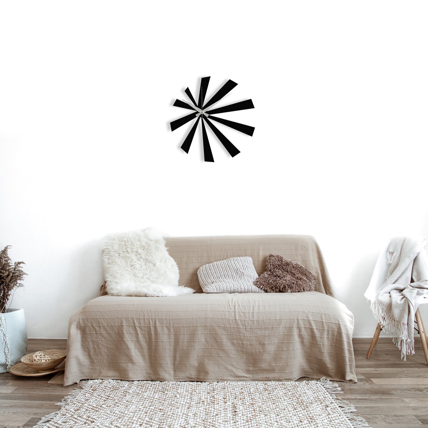 Relógio de Parede Enzoclock S024 Preto – Metal 100% (1,2 mm), 48x48 cm, design decorativo, funciona com 1 pilha AA