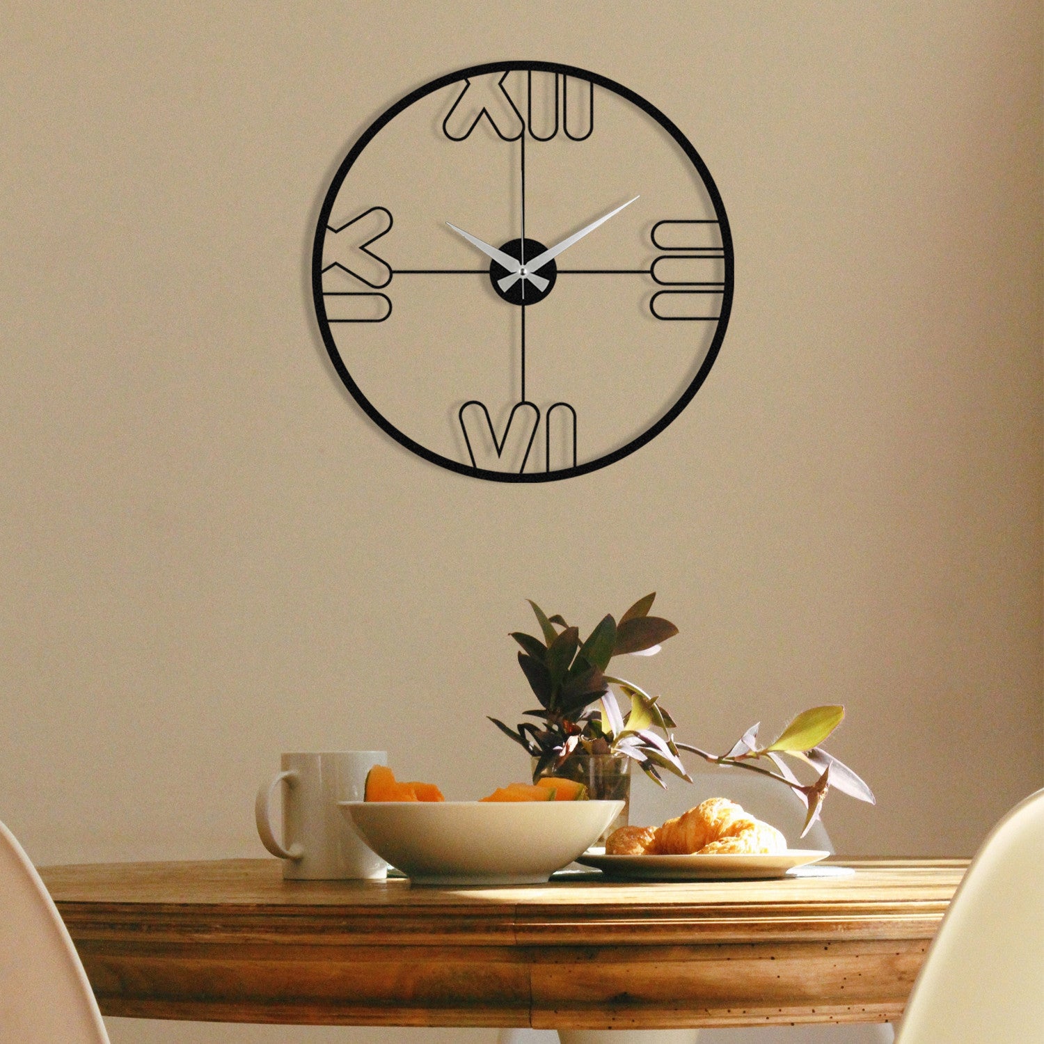 Relógio de Parede Mali em Metal Preto 48x48 cm – Design Decorativo