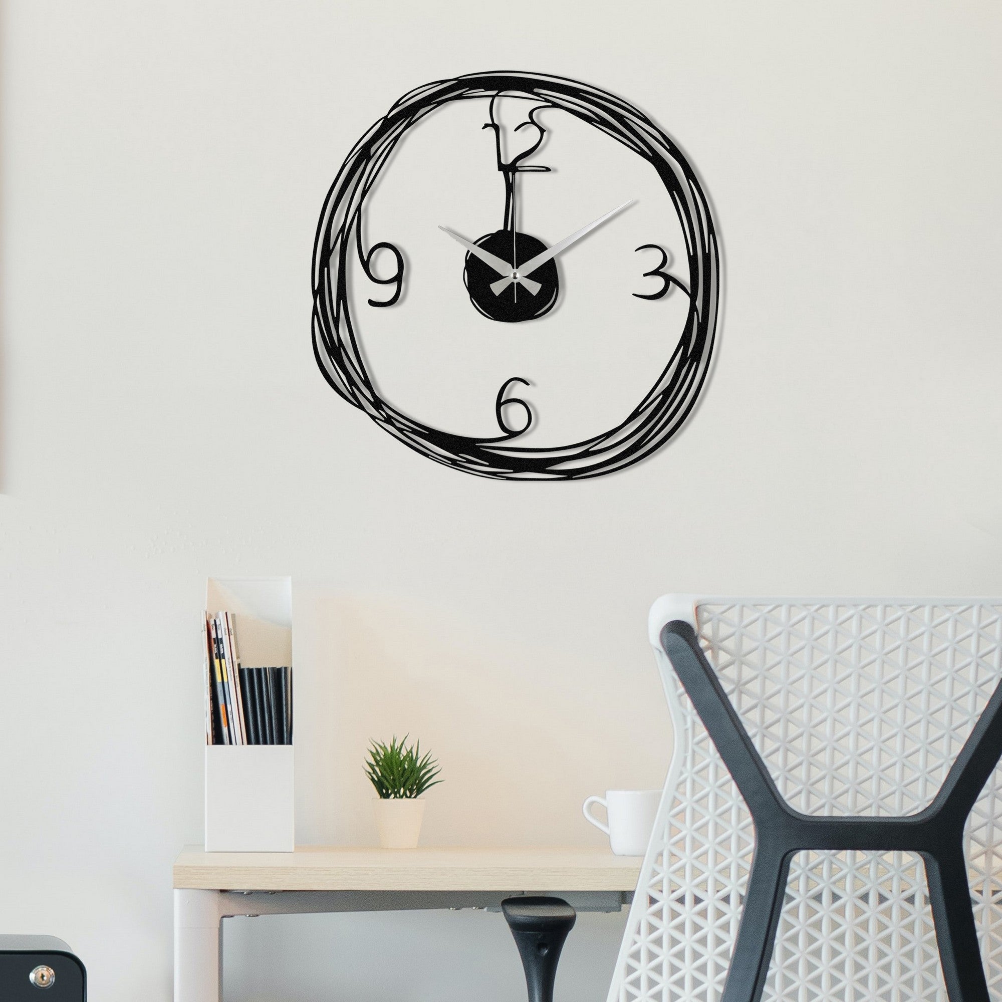 Relógio de parede decorativo elegante em metal preto, 48 x 48 cm | 100% metal (1,2 mm de espessura) | Requer 1 pilha AA (não incluída) | Decoração elegante para casa