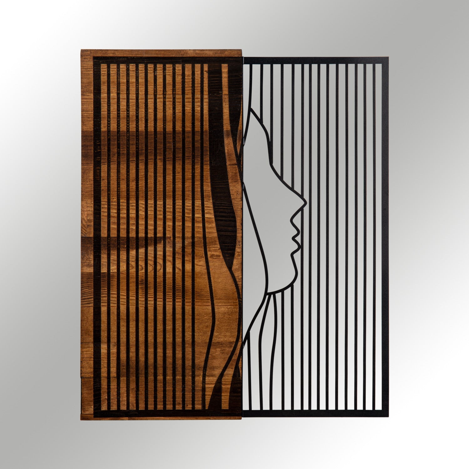 Esaret Acessório Decorativo de Parede — Metal 100% c/ Moldura de Madeira (48x58 cm) — Preto & Nogueira