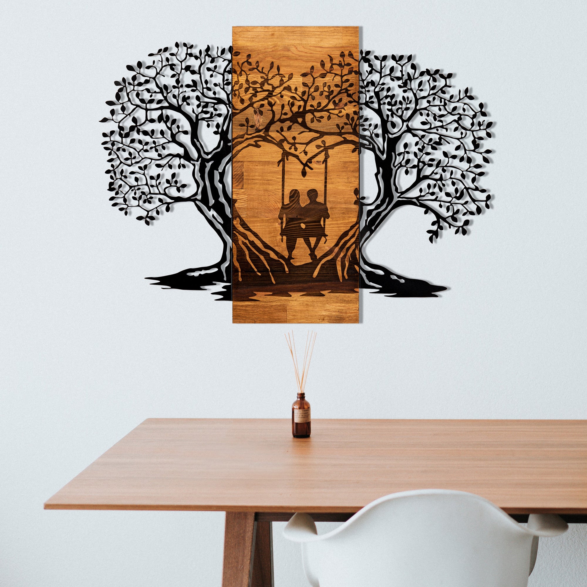 Elegante acessório decorativo de parede em madeira, 76 x 58 cm, preto e nogueira | 100% metal (1,2 mm) e estrutura de madeira (3 cm) | Perfeito para decoração moderna