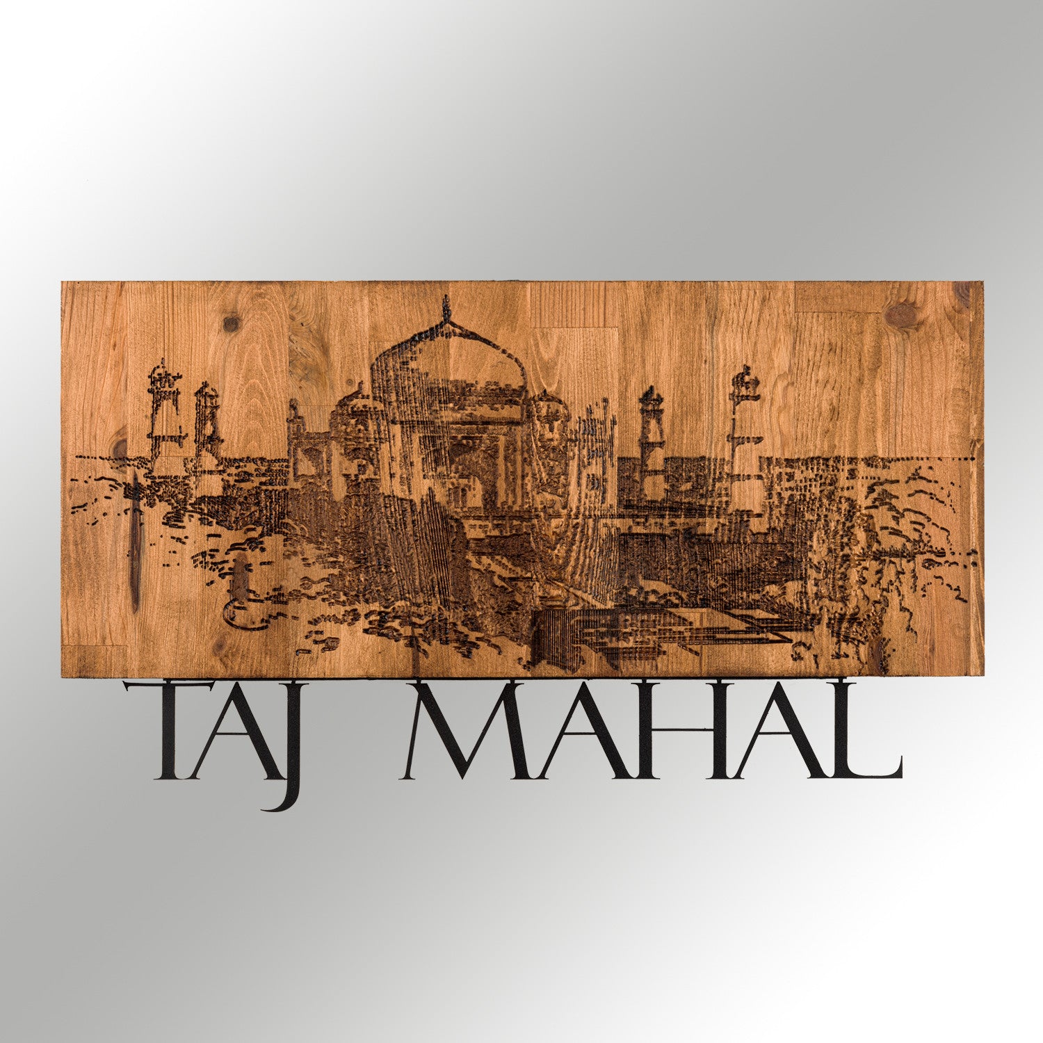 Taj Mahal — Acessório Decorativo de Parede em Metal Preto com Moldura de Madeira Nogueira, 58 x 33 cm