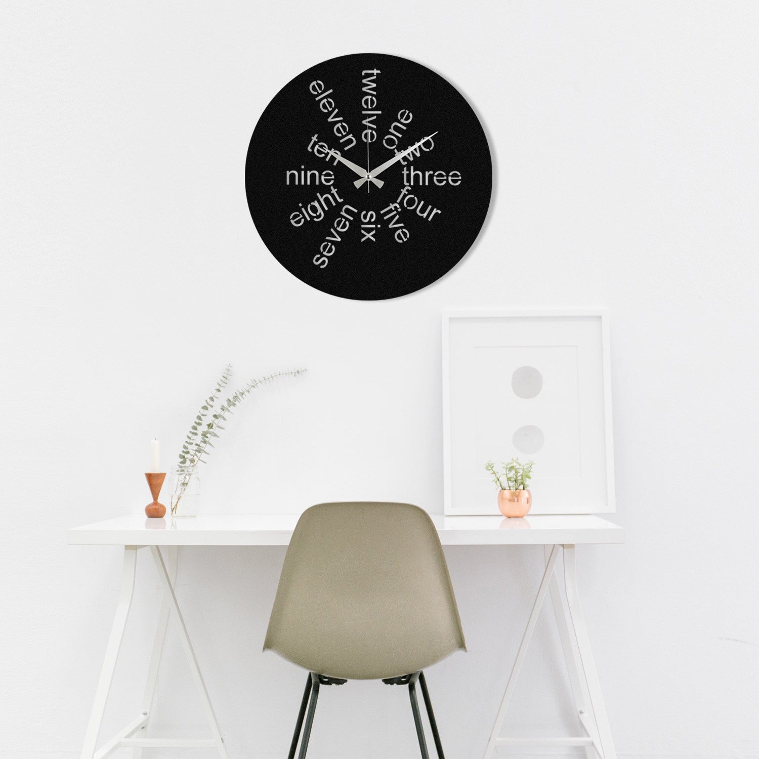 Relógio de Parede Decorativo em Metal “Hati” – Preto, 48x48 cm