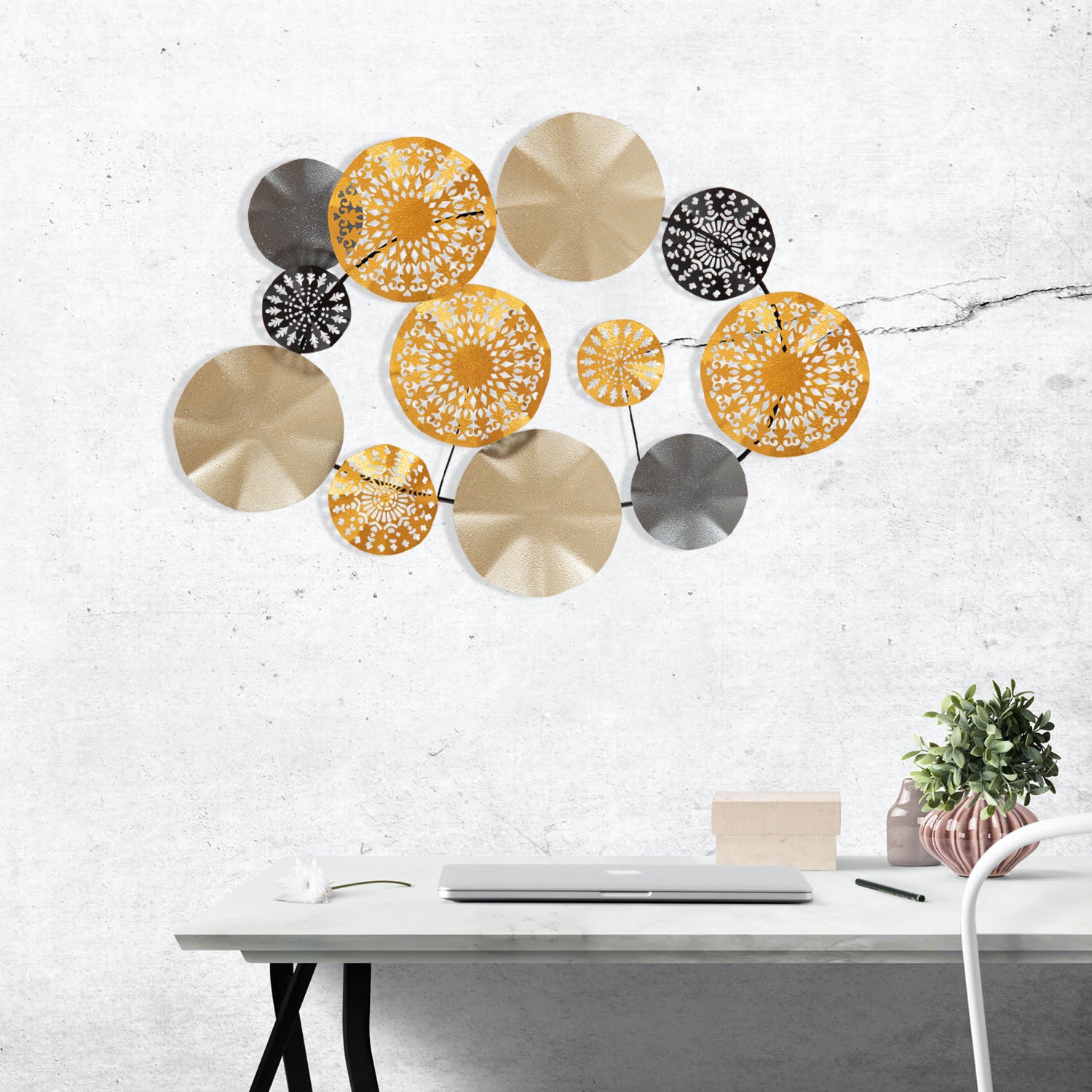 Acessório Decorativo de Parede 100% Metal Multicolor Gold - CH109-1 (84 x 10 x 63 cm)