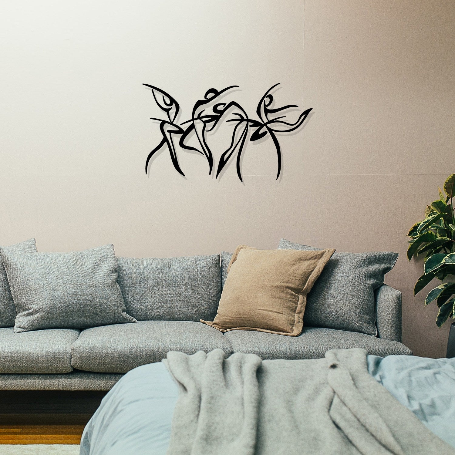 Felicita S — Acessório Decorativo de Parede em 100% Metal, Preto, 66 x 38 cm