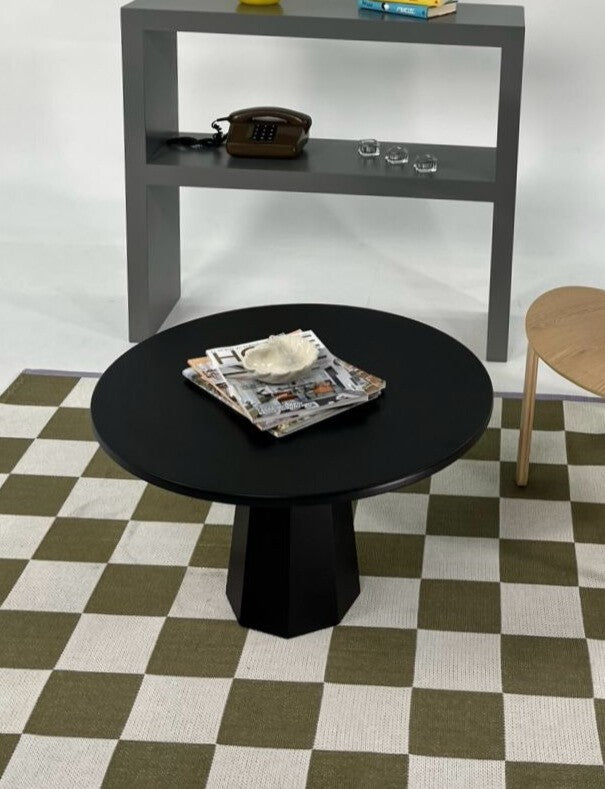 Mesa de Centro – 69cm x 42cm x 69cm – Preto – MDF