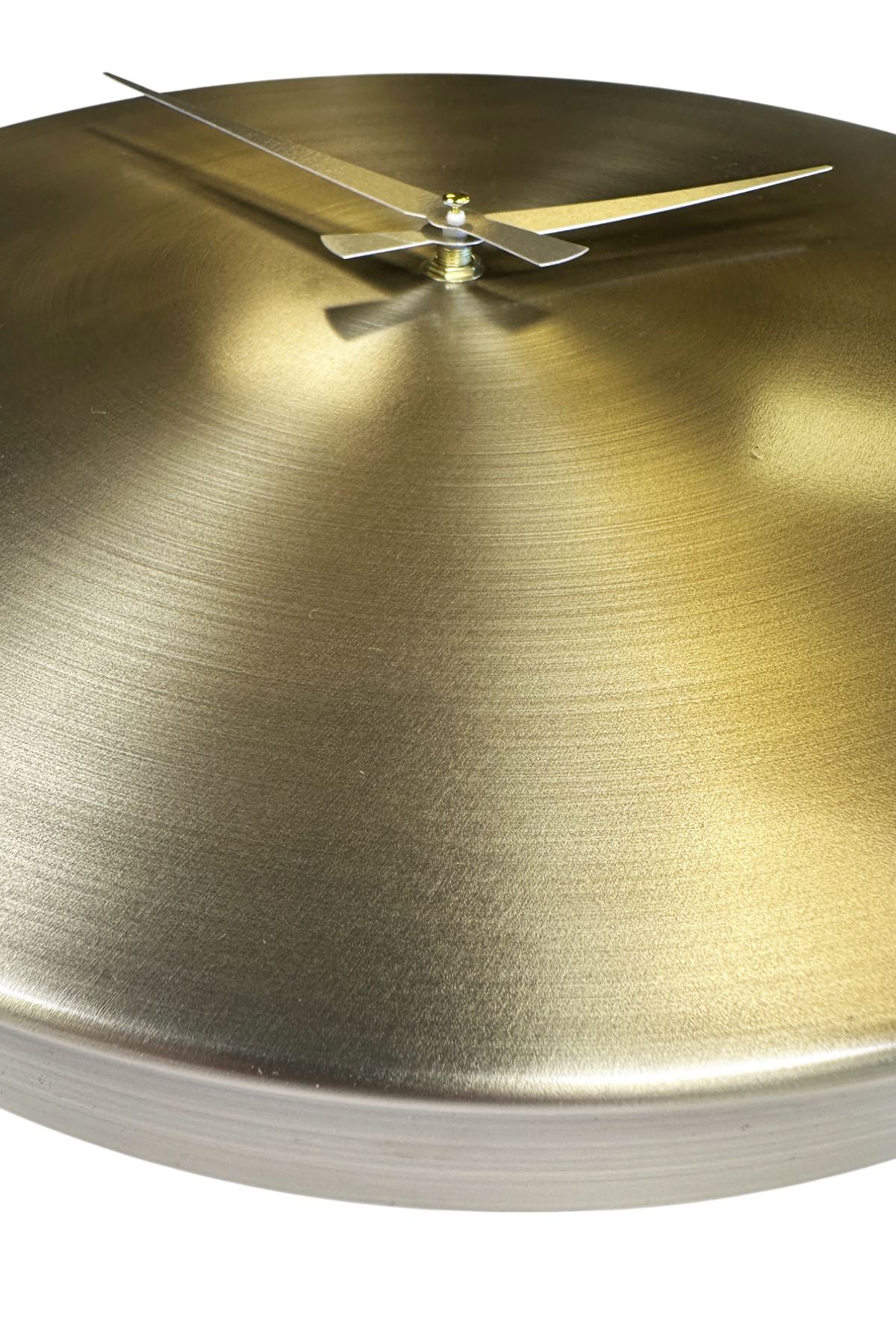 Relógio de Parede Decorativo Dourado 35x35 cm em Alumínio 100% com Mecanismo Silencioso – 35Sivmetsaat
