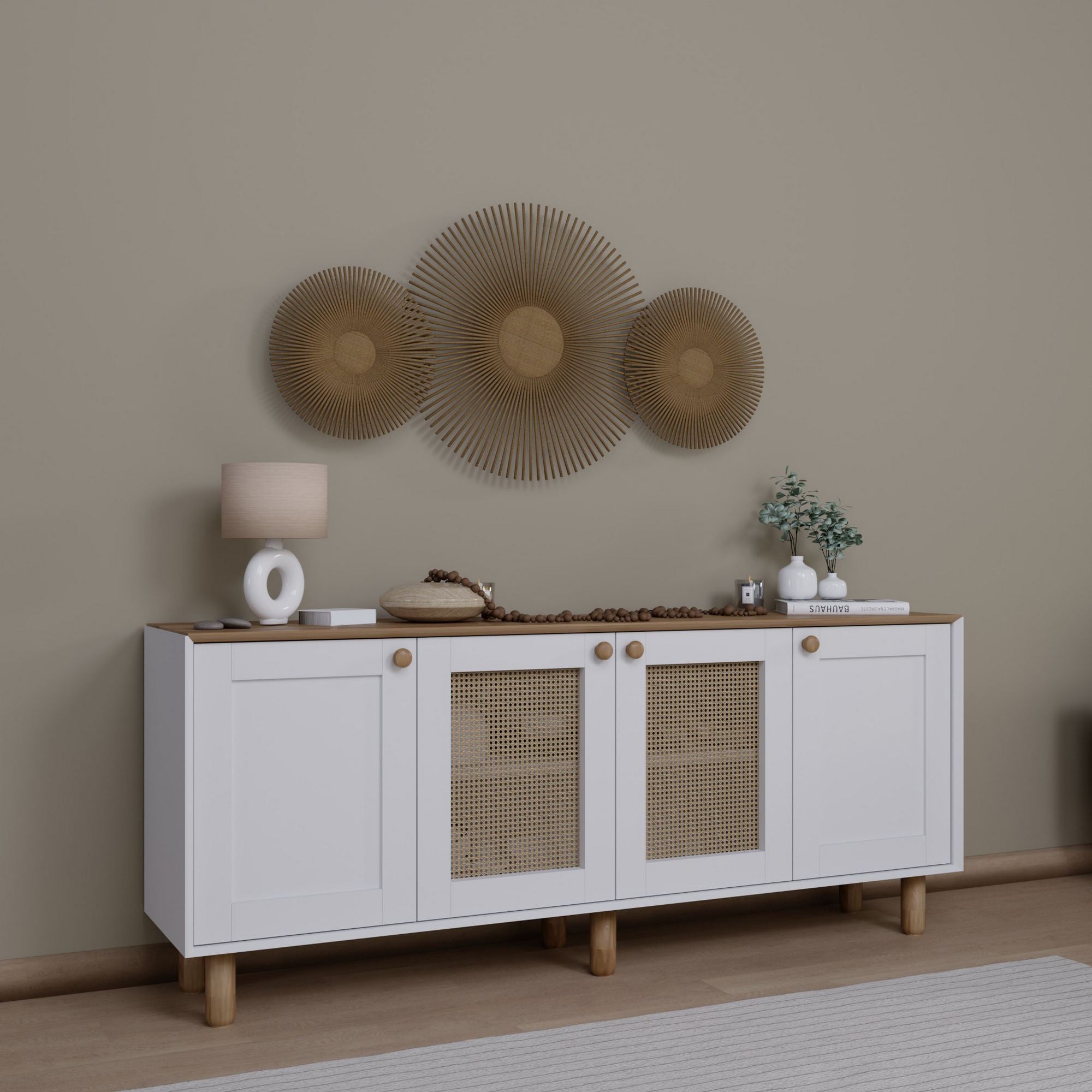 Aparador – 180cm x 75cm x 40cm – Nogueira Clara – Aglomerado
