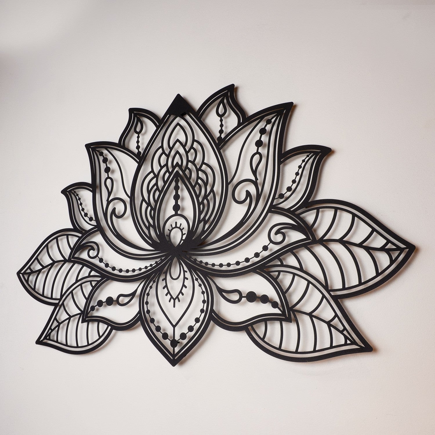 Lotus APT524LS - Acessório Decorativo de Parede em 100% Aço, Preto, 1,2 mm, 59 x 91 cm
