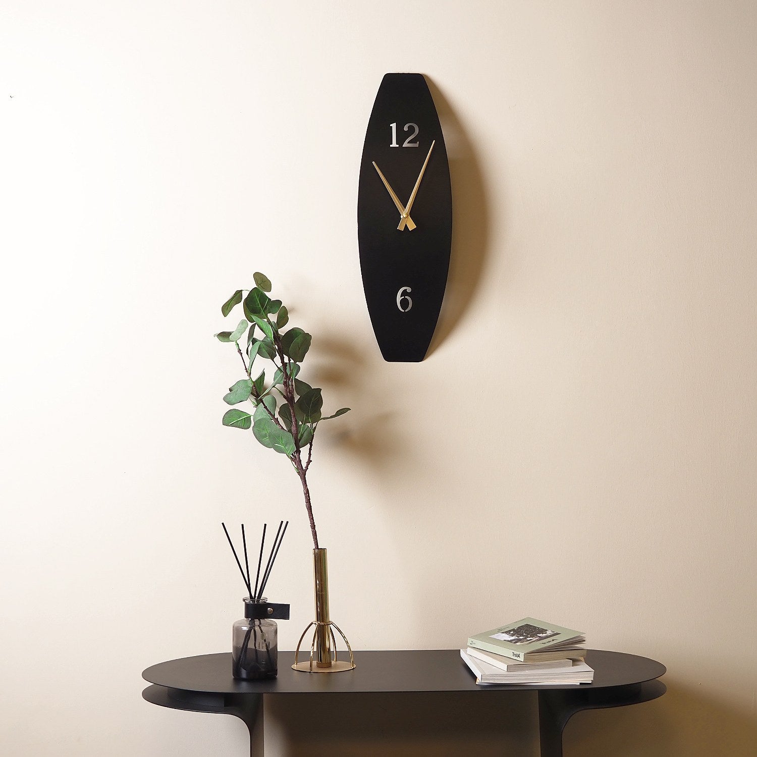 Relógio de Parede Decorativo em Metal Preto, Aço 100% (1 mm), Silencioso, 15x46 cm – APS137MS