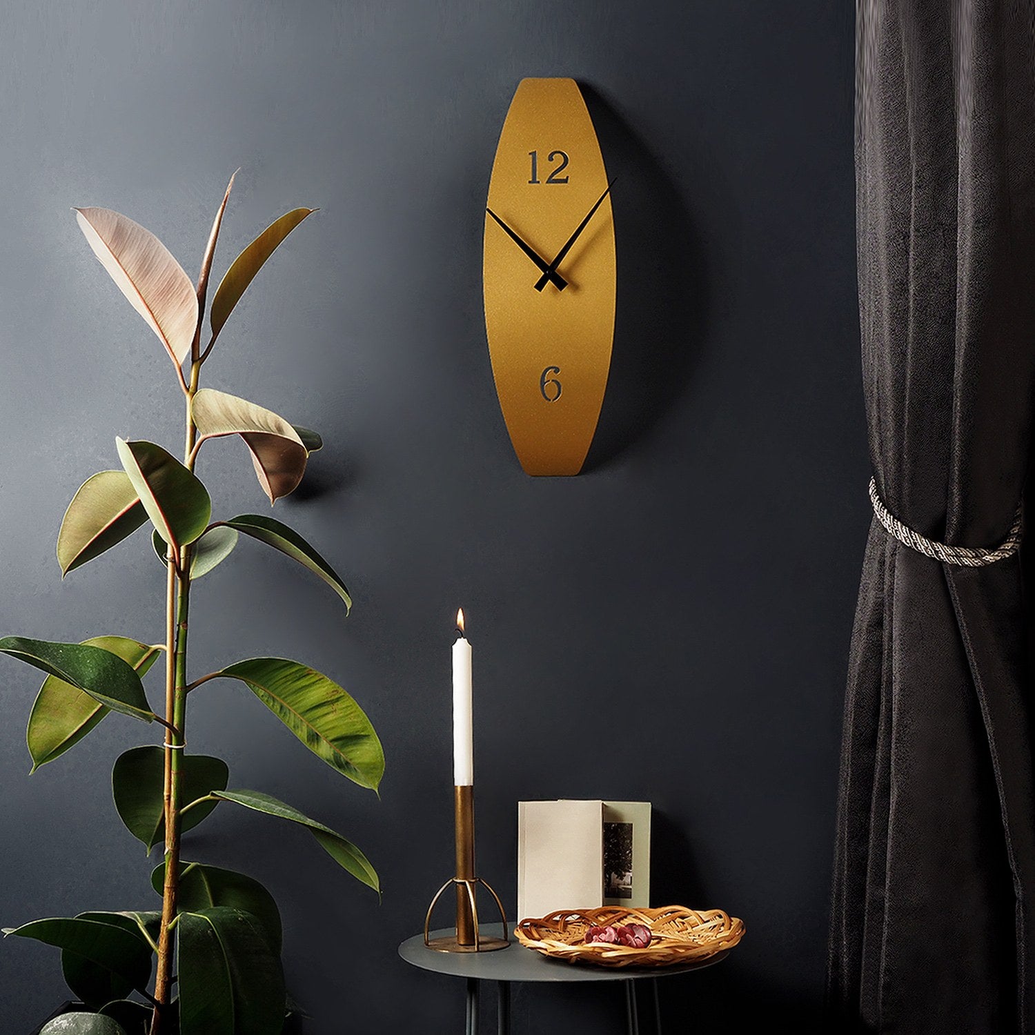 Relógio de Parede Decorativo em Metal Dourado (100% Aço), Silencioso, 15x46 cm – APS137MAA