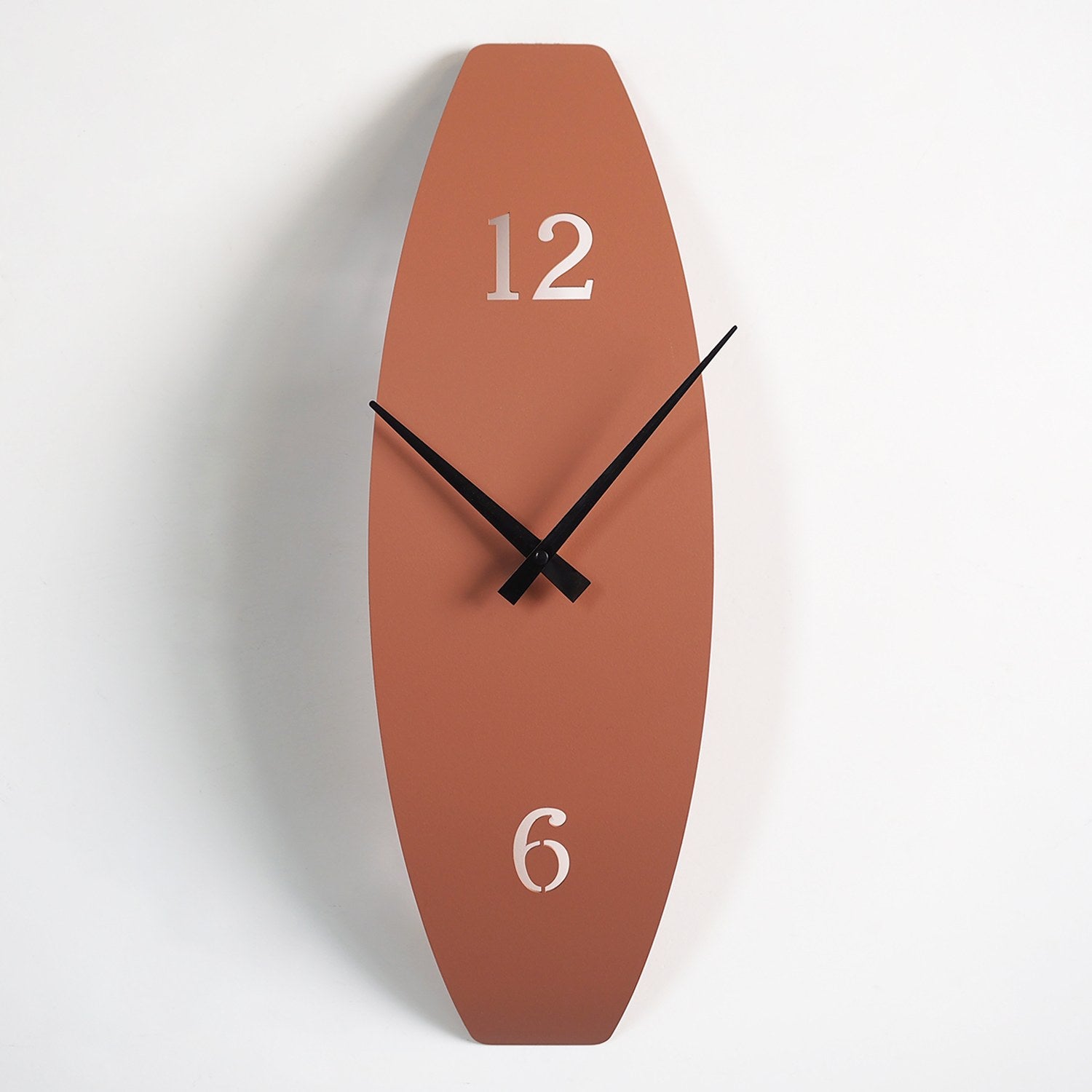 Relógio de Parede Decorativo em Metal Vermelho APS137MWR – 100% Aço (1 mm), Silencioso (varrimento contínuo), 15 x 46 cm