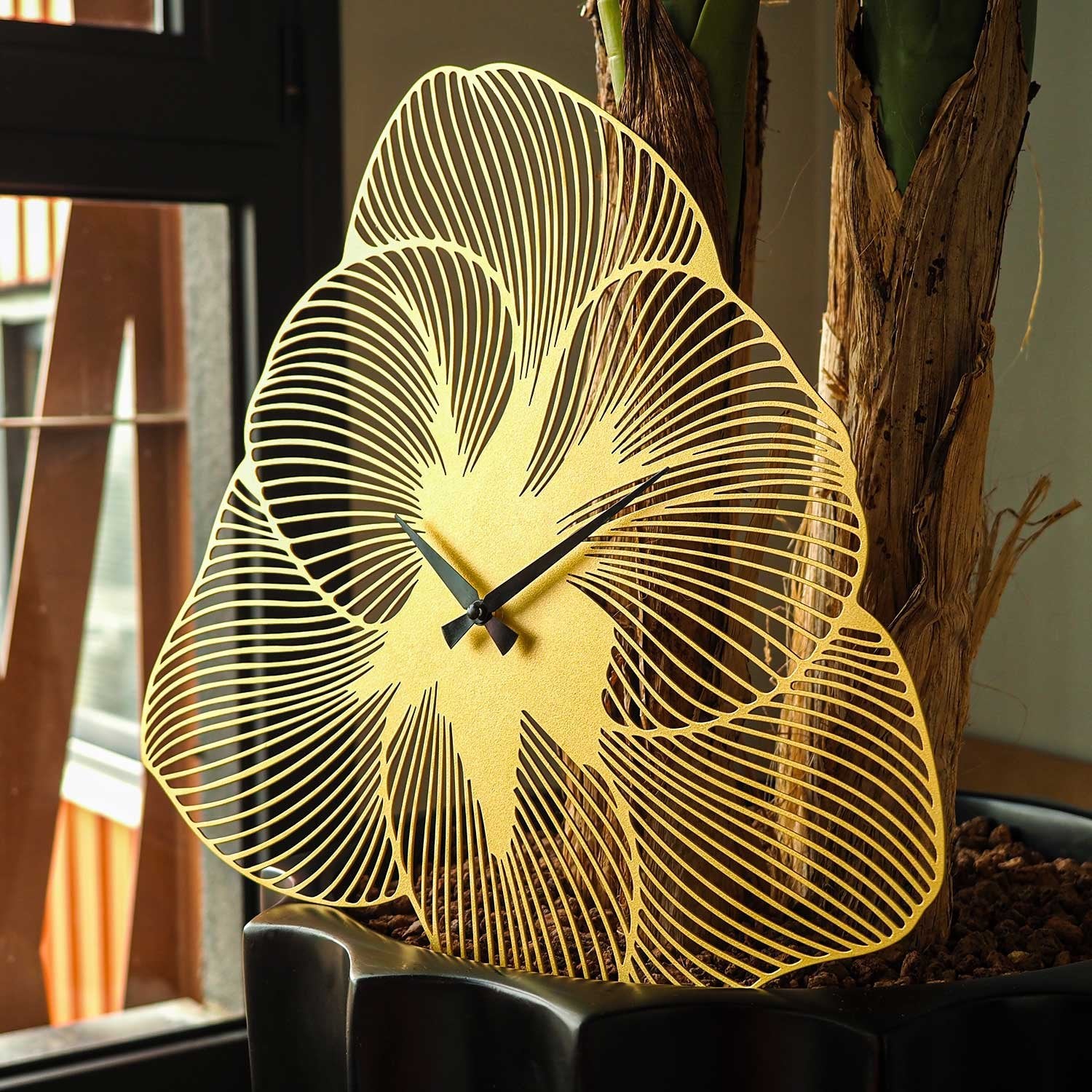Relógio de Parede em Metal Azalea APS039 70 cm – Dourado, Aço 100% 1,5 mm, Mecanismo Silencioso