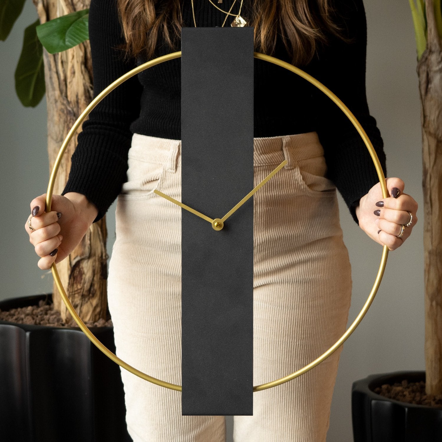 Relógio de Parede Metálico Future APS119, Preto/Dourado, 49x54 cm, Mecanismo Silencioso