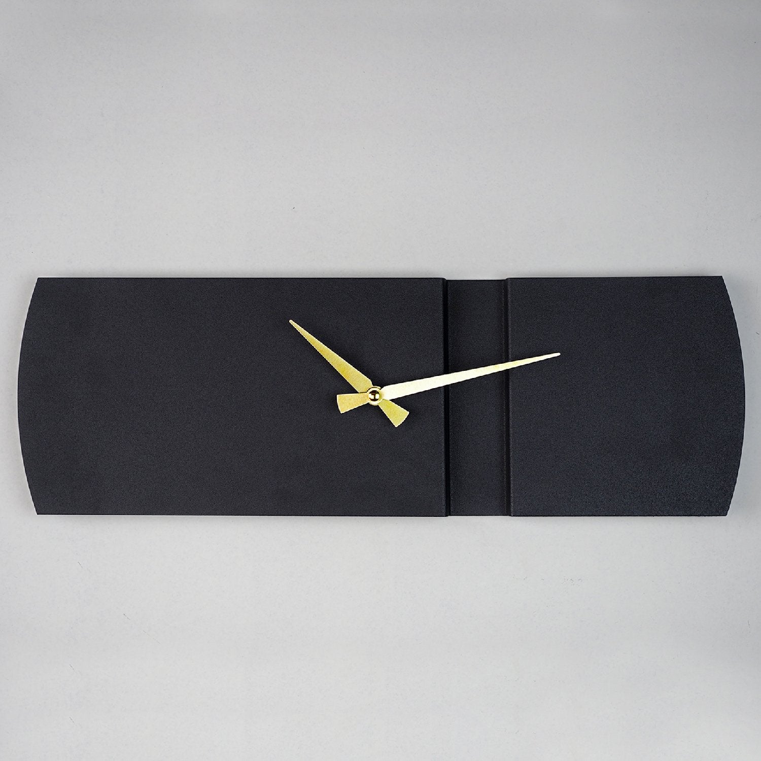 Relógio de Parede Origami em Metal – Preto e Dourado, Silencioso (varrimento contínuo), 100% Aço 1,2 mm, 16x49 cm