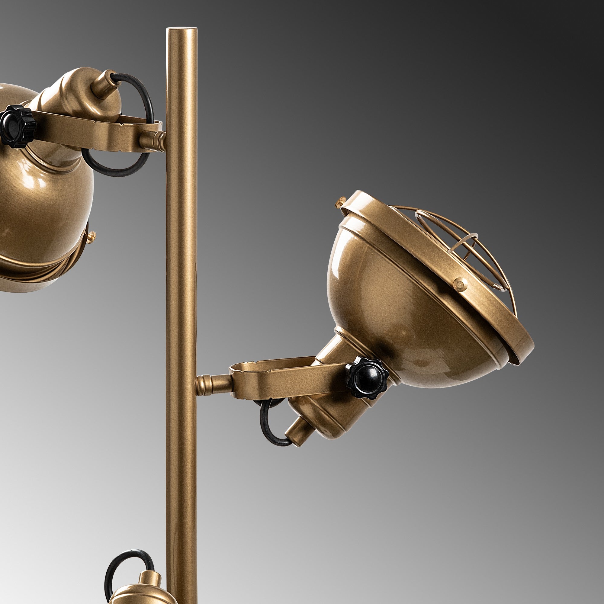 Candeeiro de Pé Elegante Dourada, Corpo em Metal, 37 x 37 x 162 cm | Base Ø30, Cabo de 250 cm, Interruptor Liga/Desliga | Iluminação Elegante para Decoração Moderna, IP20