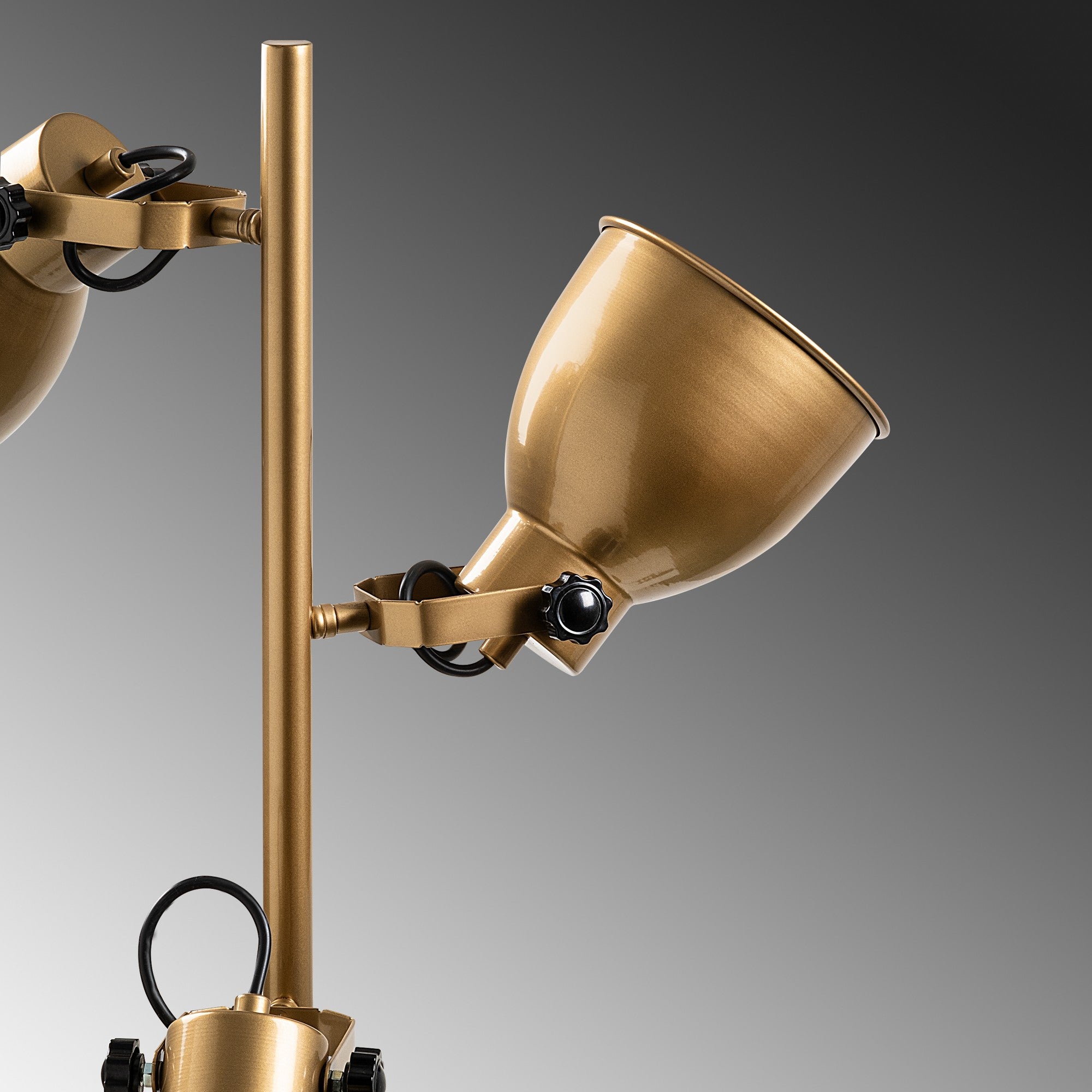 Candeeiro de Pé Elegante Dourada, Corpo em Metal, 37 x 37 x 162 cm | Abajur de Ø16 cm, Cabo de 250 cm, Interruptor Liga/Desliga | Iluminação Elegante para Decoração Moderna, IP20
