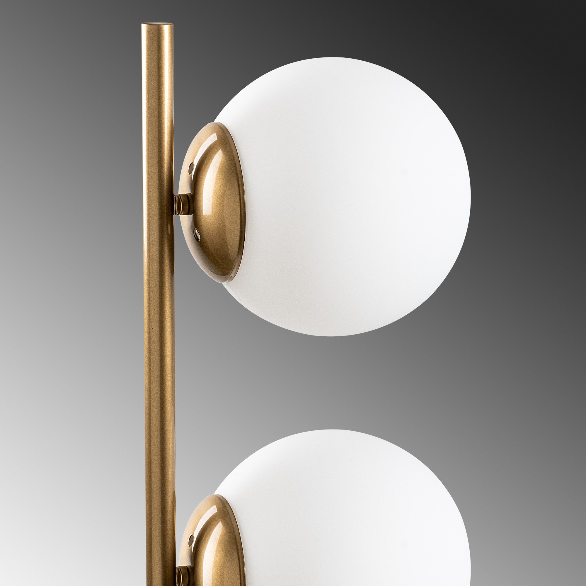 Candeeiro de Pé Elegante Dourada, Corpo em Metal, 30 x 30 x 155 cm | 2 Soquetes E27, 40 W Máx., Cabo de 250 cm, Interruptor Liga/Desliga | Iluminação Elegante para Espaços Modernos