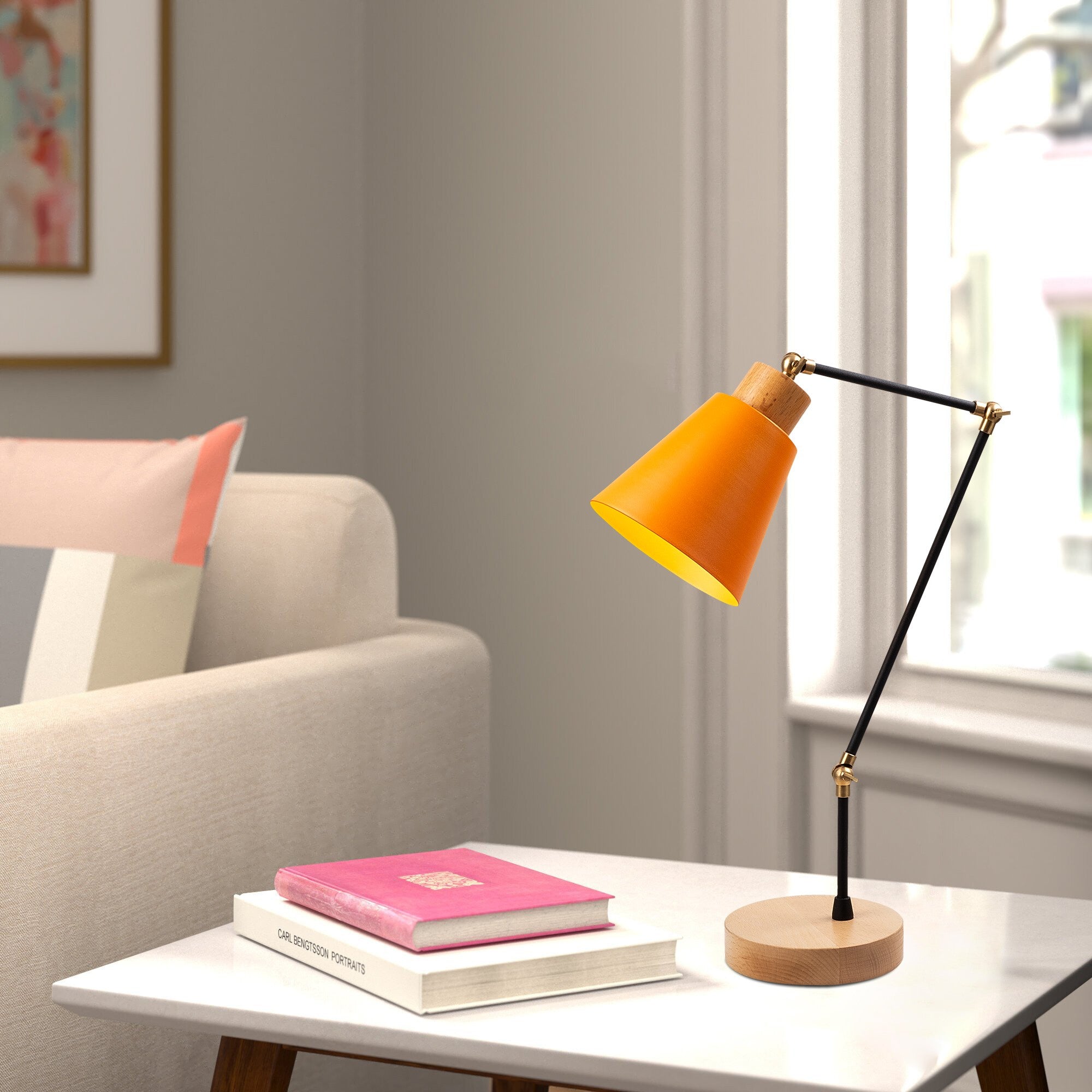 Candeeiro de Mesa Laranja Moderna, Corpo de Metal com Base de Madeira, 52 cm de Altura, Soquete E27, Cabo de 200 cm | Iluminação Elegante e Funcional para Decoração de Casa