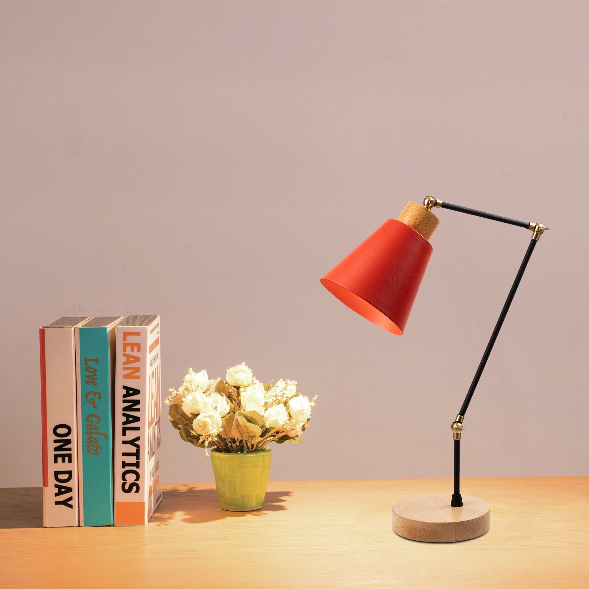 Candeeiro de Mesa Moderna Vermelha, Corpo de Ferro, Base de Carpa, 52 cm de Altura, Soquete E27, 40 W Máx., Cabo de 200 cm | Iluminação Elegante e Funcional para Qualquer Espaço