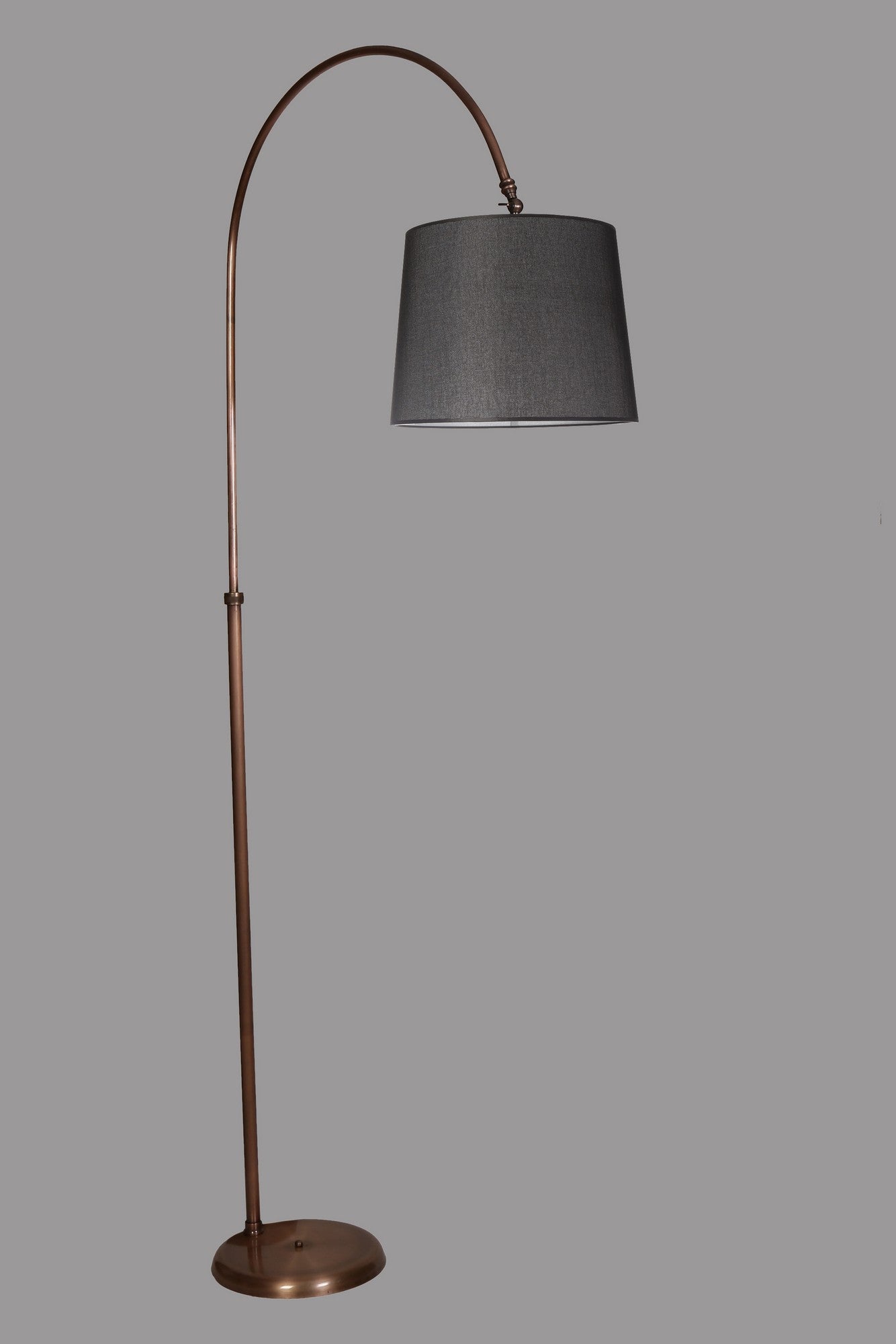 Candeeiro de Pé – 200 cm – Preto – Metal