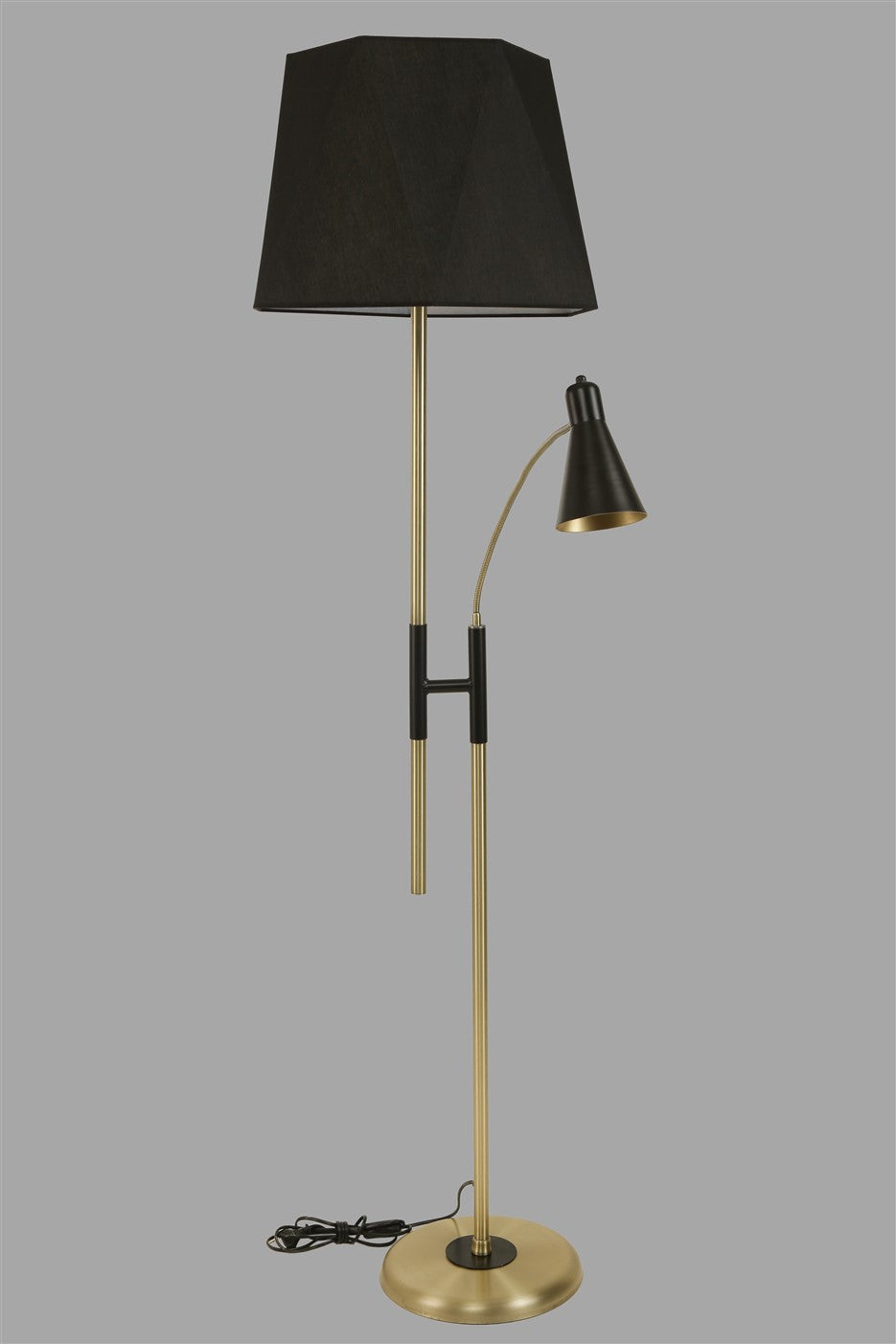 Candeeiro de Pé – 165 cm – Preto – Corpo metálico com revestimento cromado e cúpula de tecido
