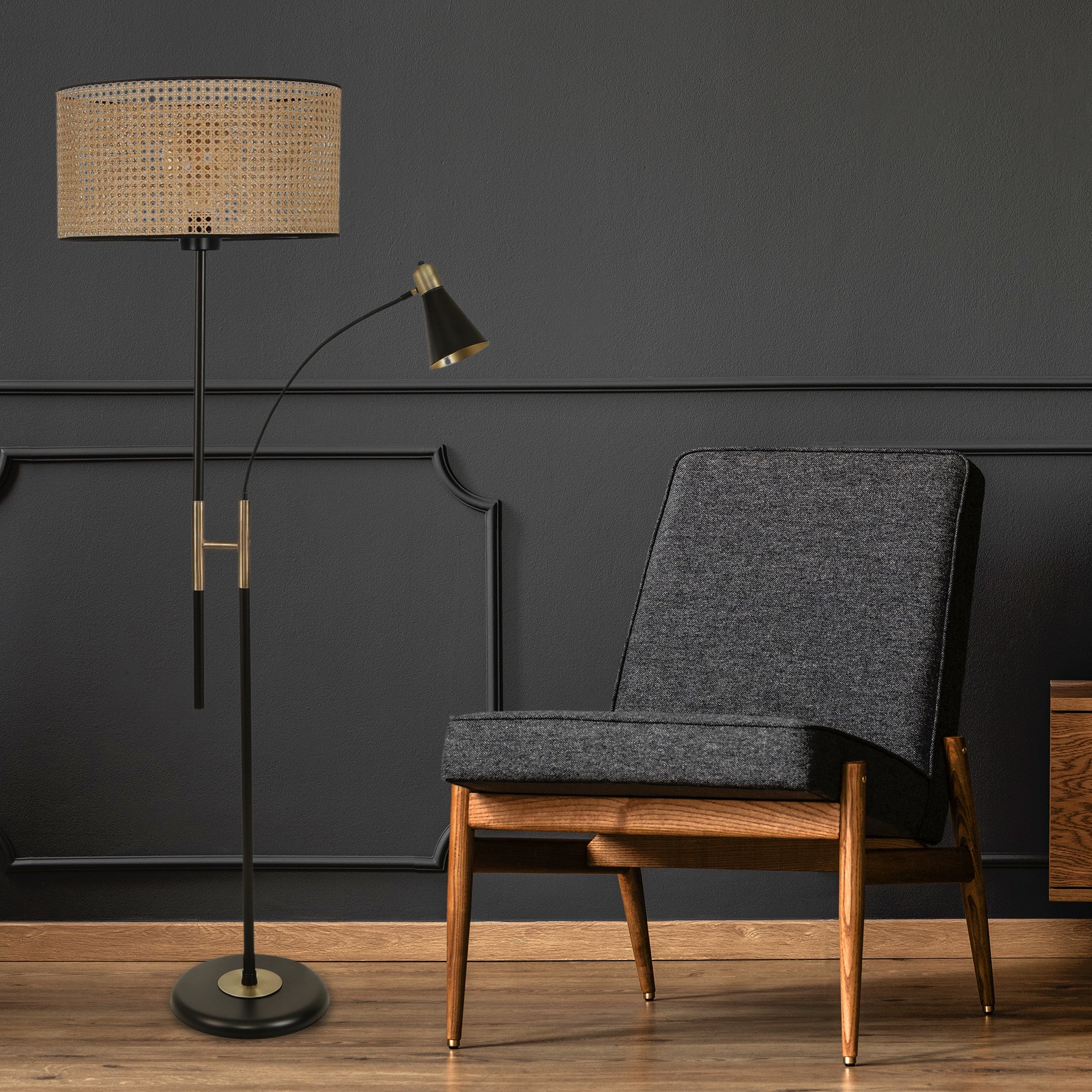 Candeeiro de Pé – 165 cm – Cor vime – Metal