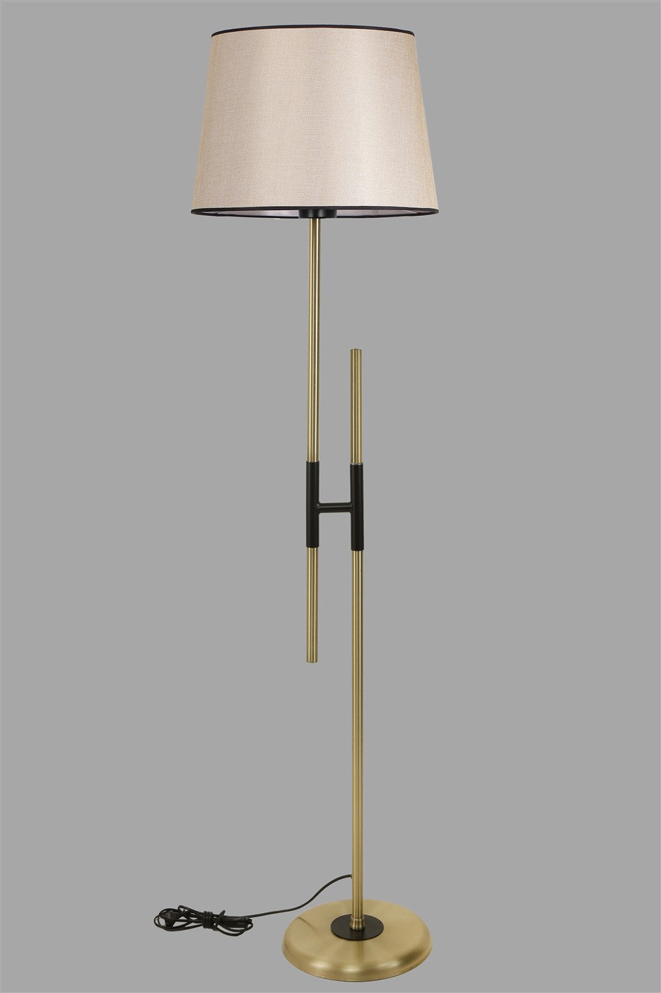 Candeeiro de Pé – 165 cm – Vime – Metal e Tecido