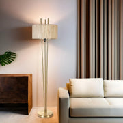 Candeeiro de Pé – 165 cm – Carvalho e Dourado – Metal e Bambu