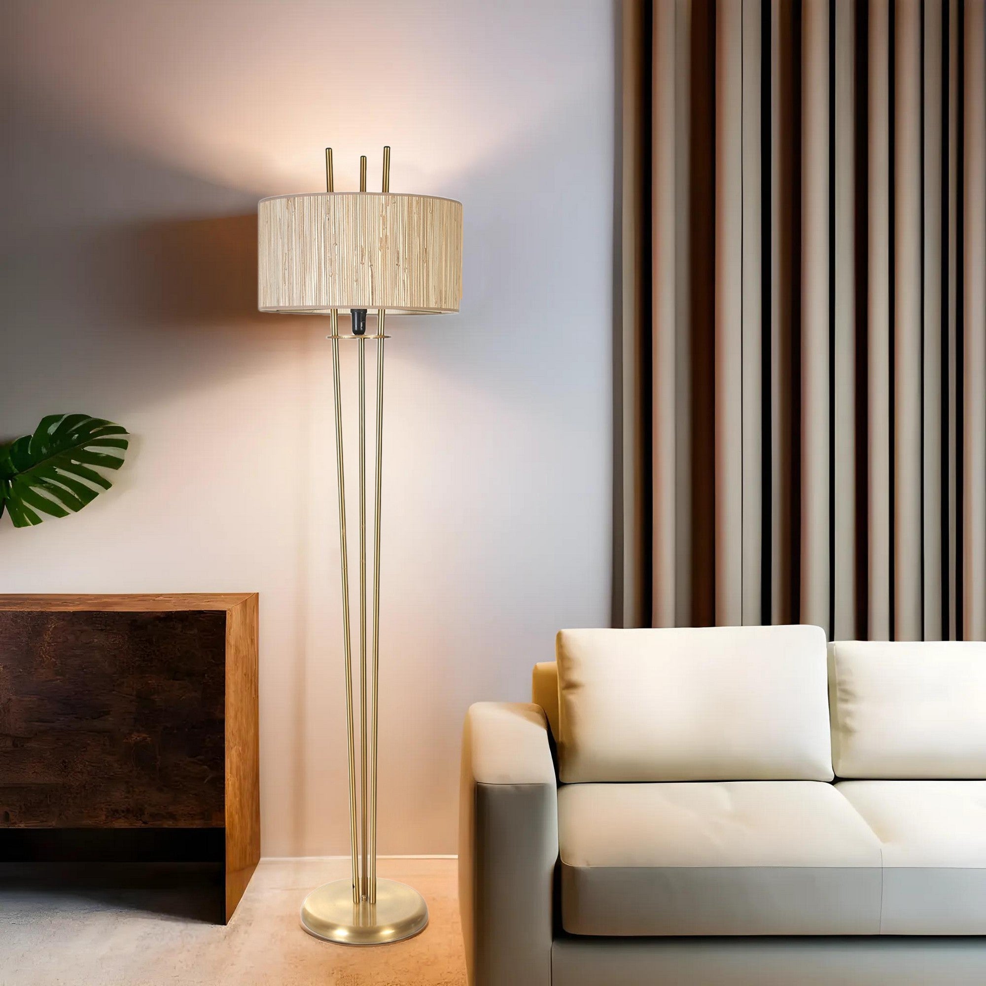 Candeeiro de Pé – 165 cm – Carvalho e Dourado – Metal e Bambu